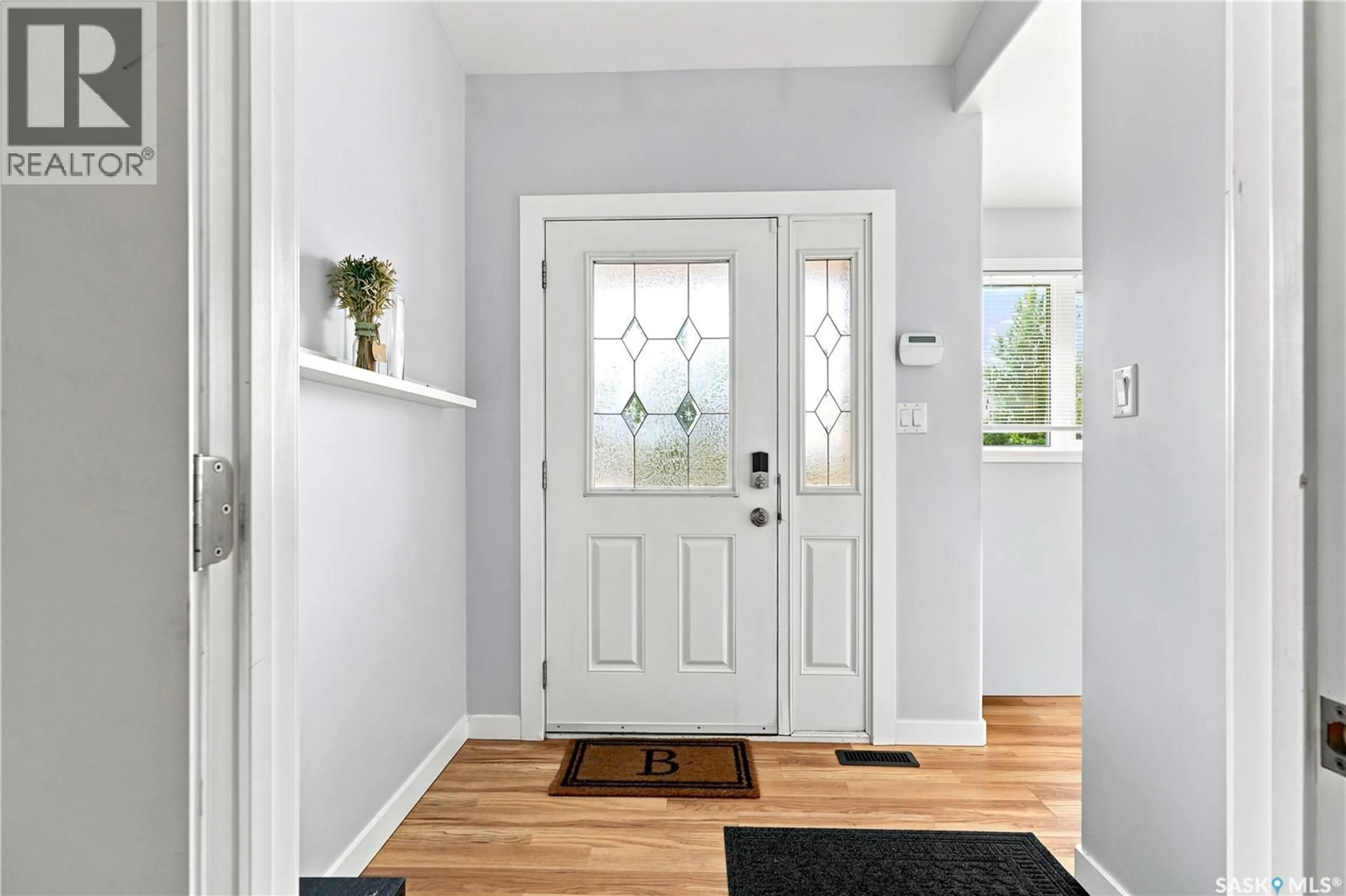 Indoor entryway for 11 RIDGE CRESCENT, Dundurn Rm No. 314 Saskatchewan S7K3J8