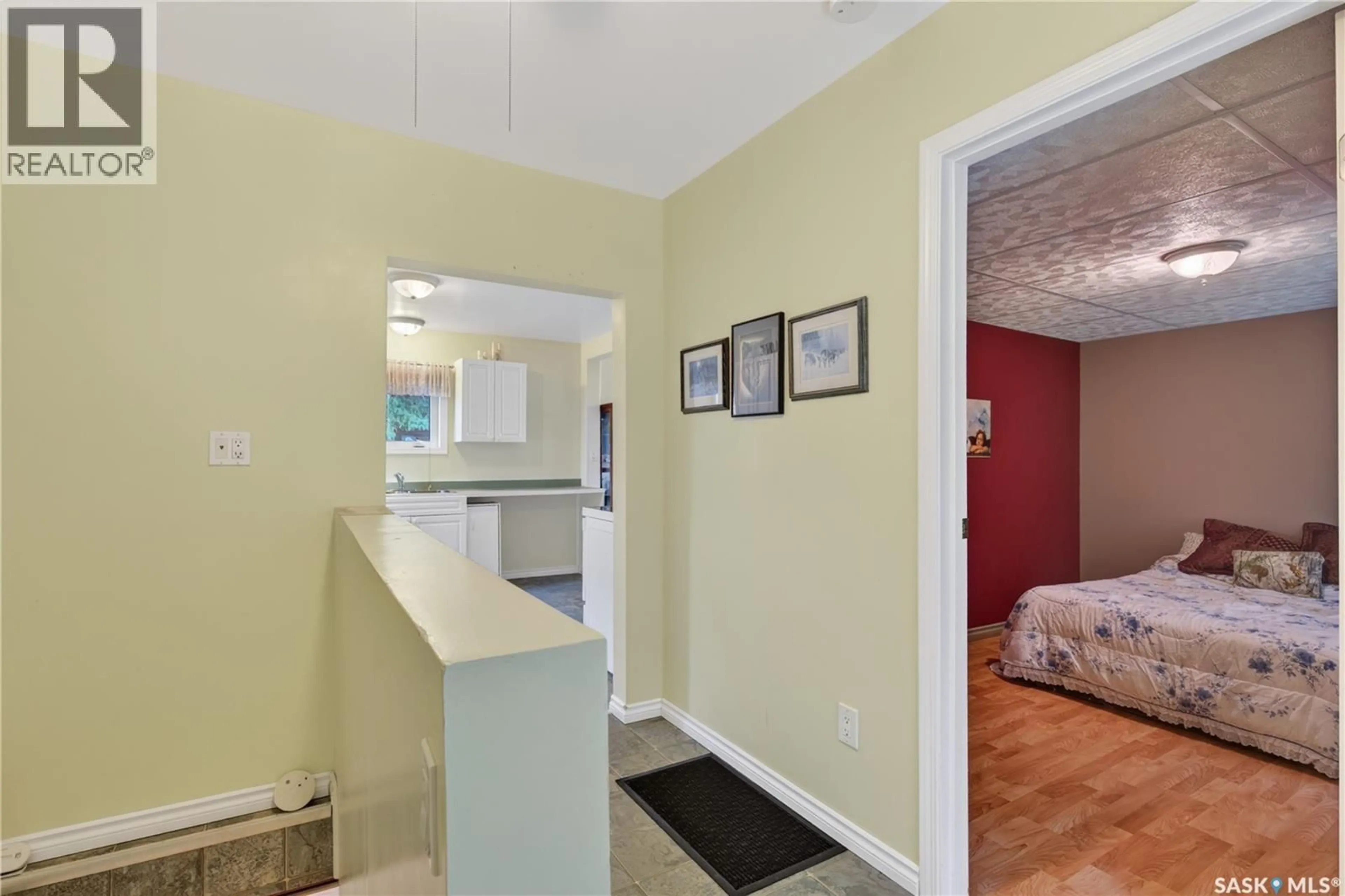Indoor entryway for 229 LENDRUM STREET, Melfort Saskatchewan S0E1A0