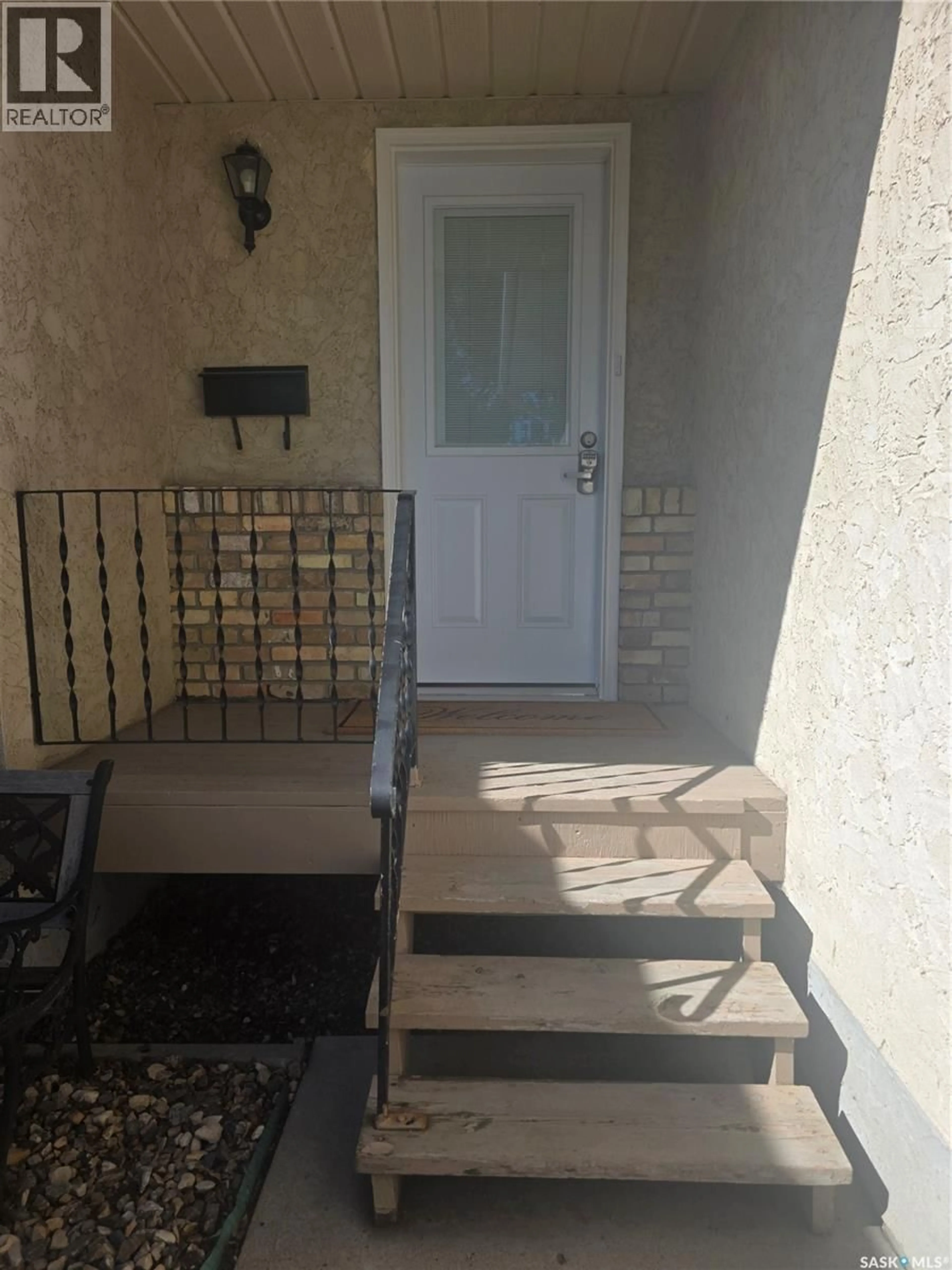 Balcony in the apartment, street for B - 1159 TAISEY CRESCENT, Estevan Saskatchewan S4A2S8