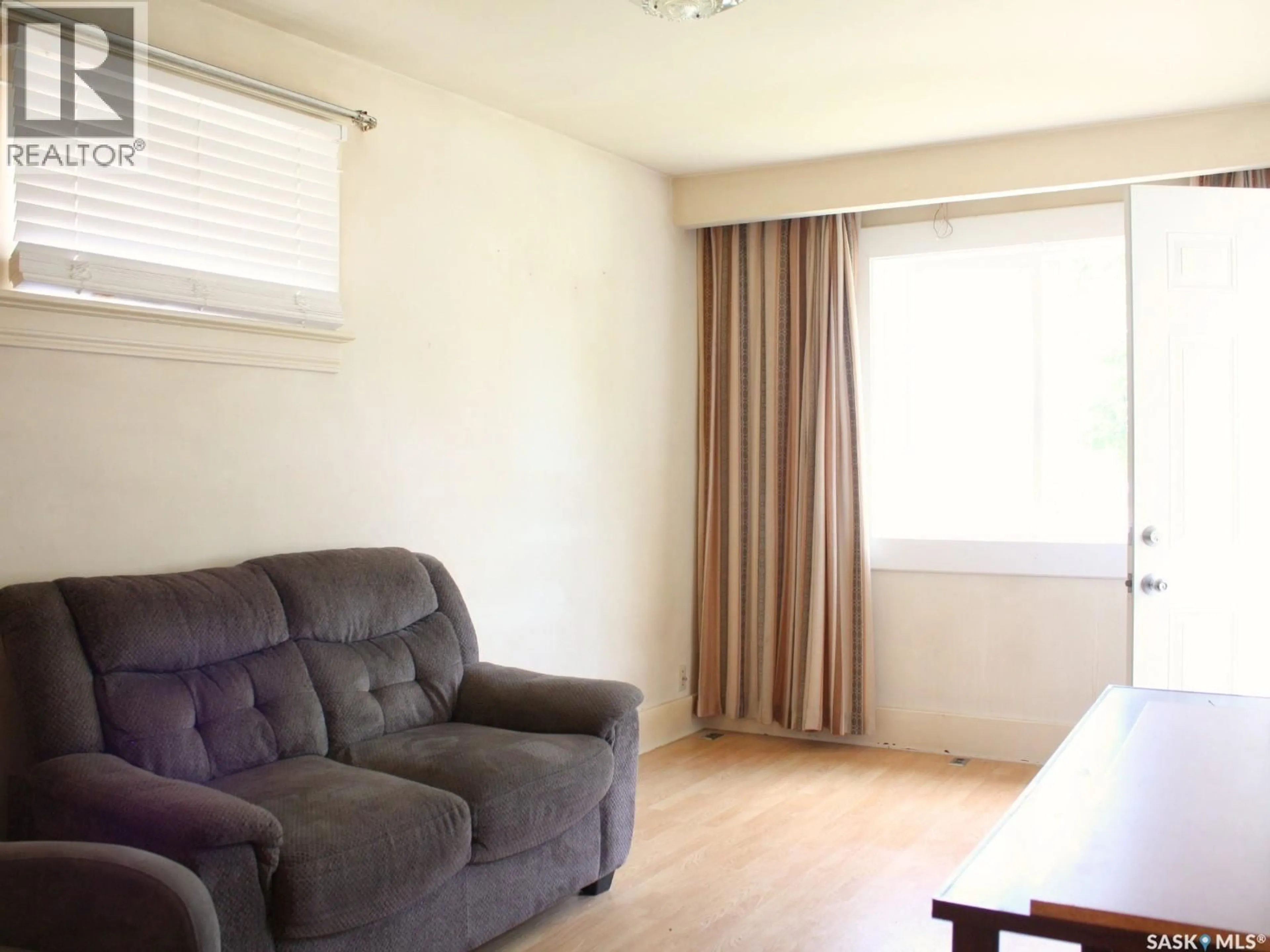 A pic of a room for 111 L AVENUE, Saskatoon Saskatchewan S7M2G9
