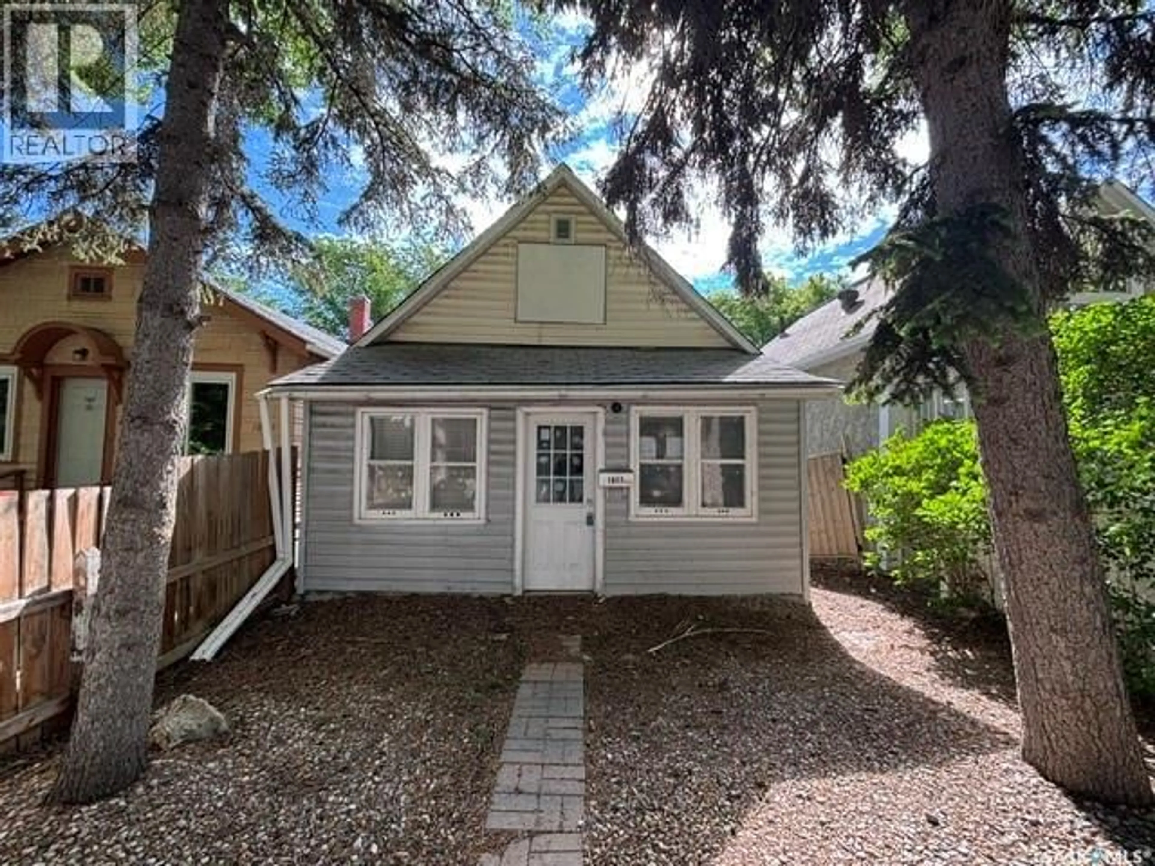 A pic from outside/outdoor area/front of a property/back of a property/a pic from drone, street for 1857 OTTAWA STREET, Regina Saskatchewan S4P1P5