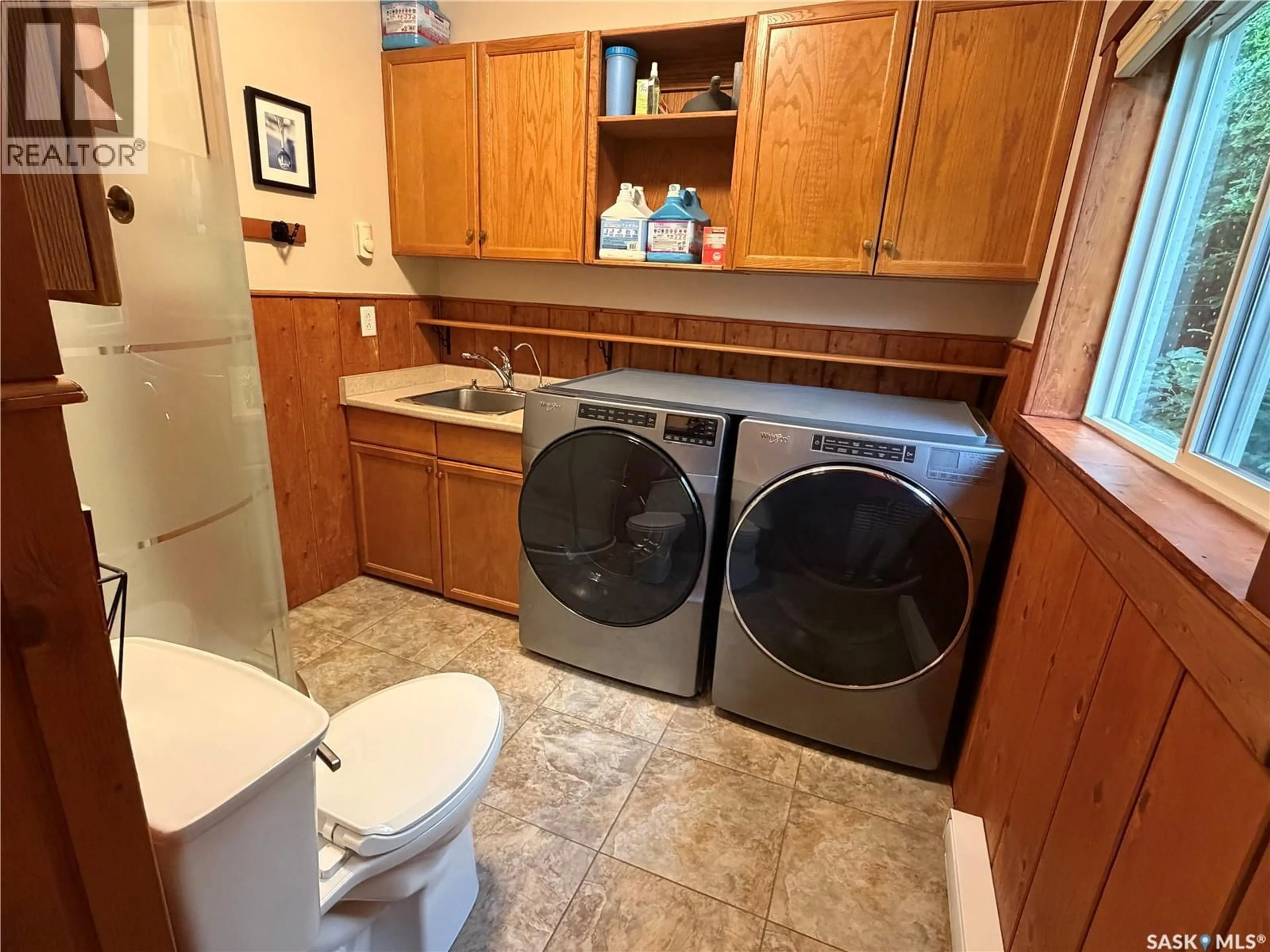 Laundry room for 21 14 22-W2, Rouleau Saskatchewan S0G4H0