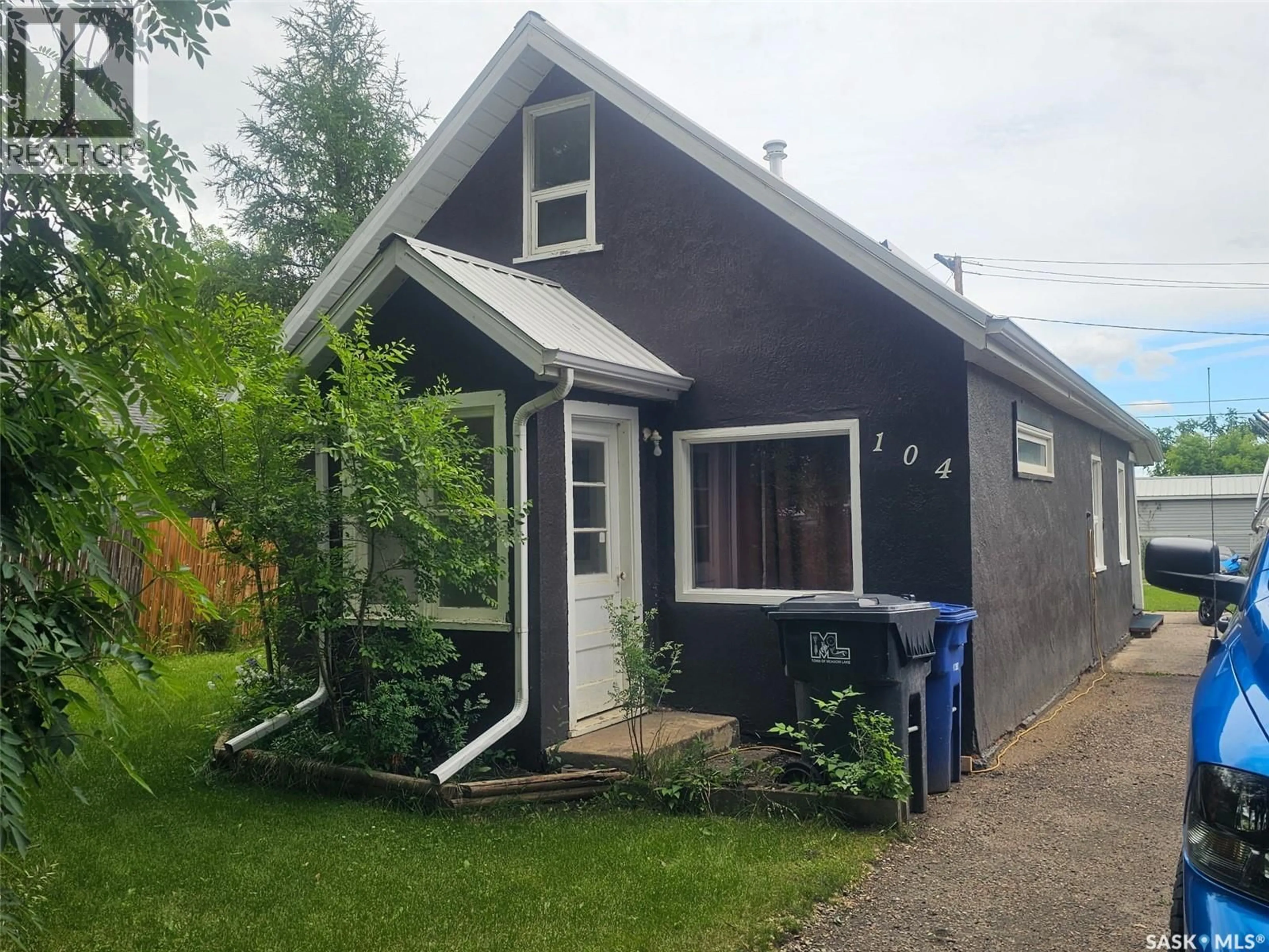 Shed for 104 4TH STREET, Meadow Lake Saskatchewan S9X1H4