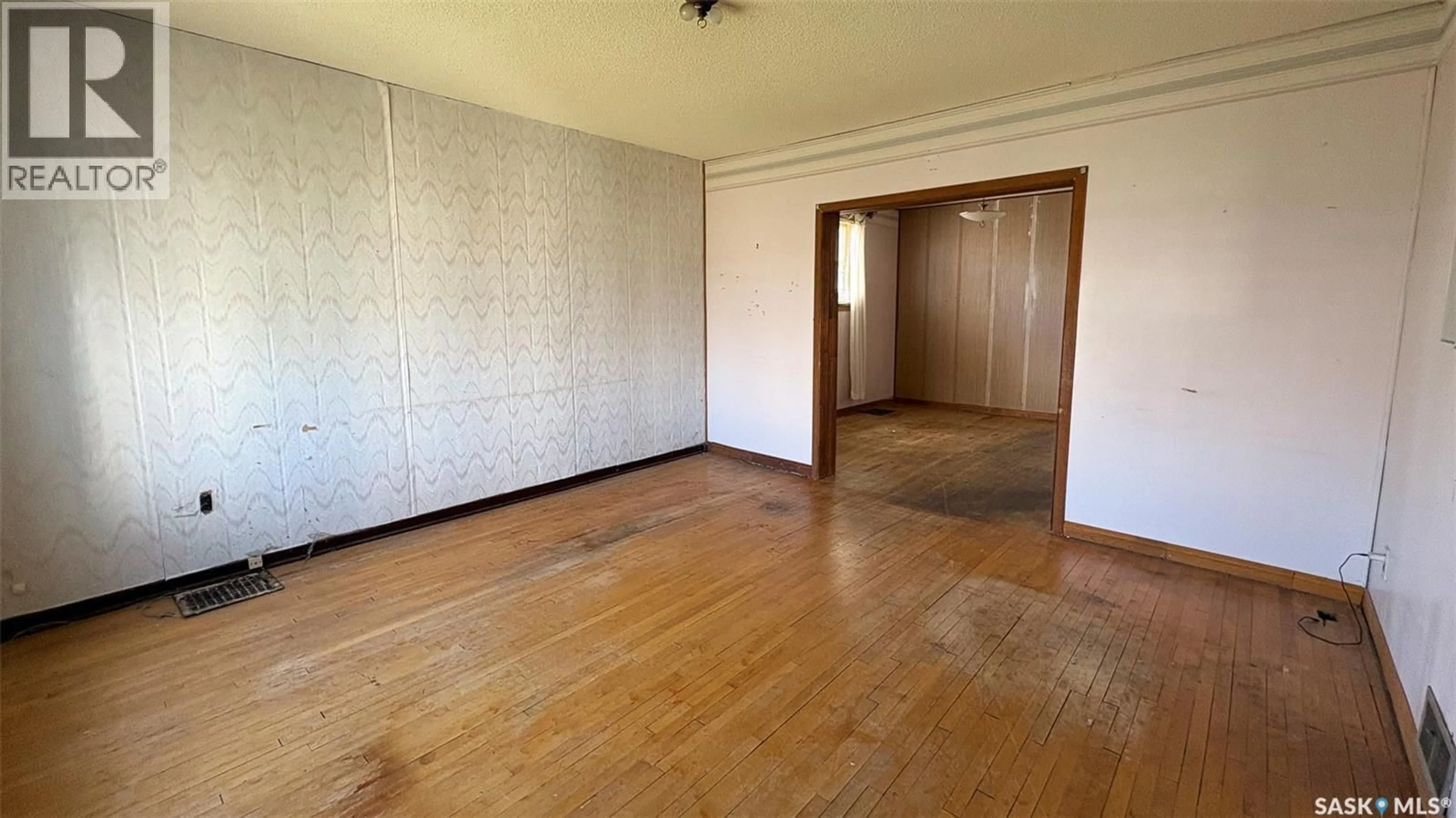 A pic of a room for 1310 ANGUS STREET, Regina Saskatchewan S4T1Y8