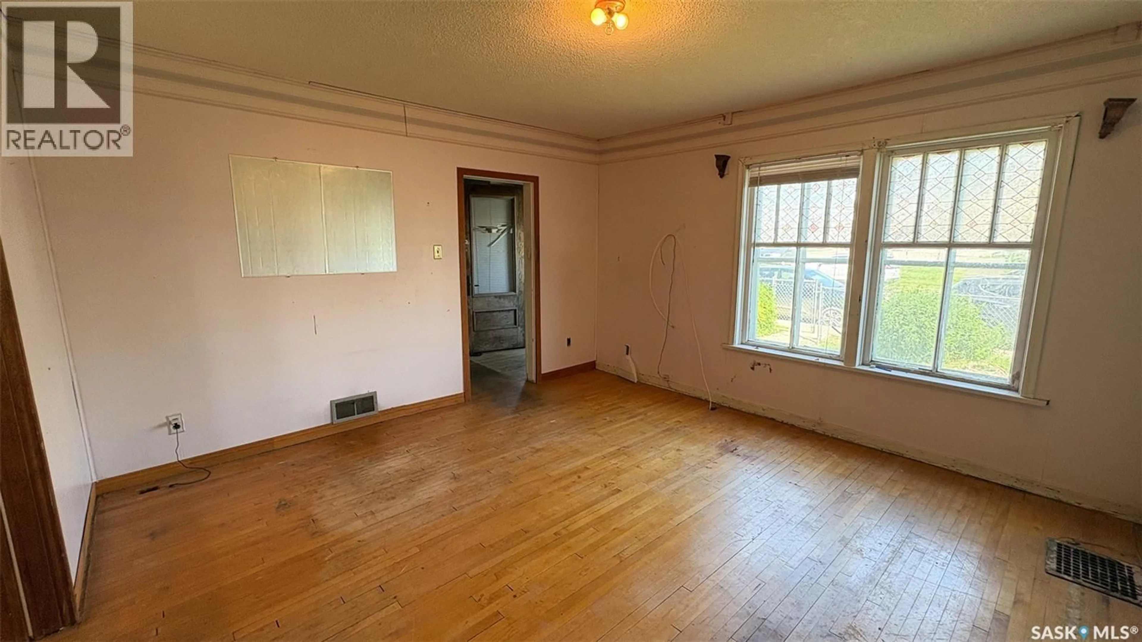 A pic of a room for 1310 ANGUS STREET, Regina Saskatchewan S4T1Y8