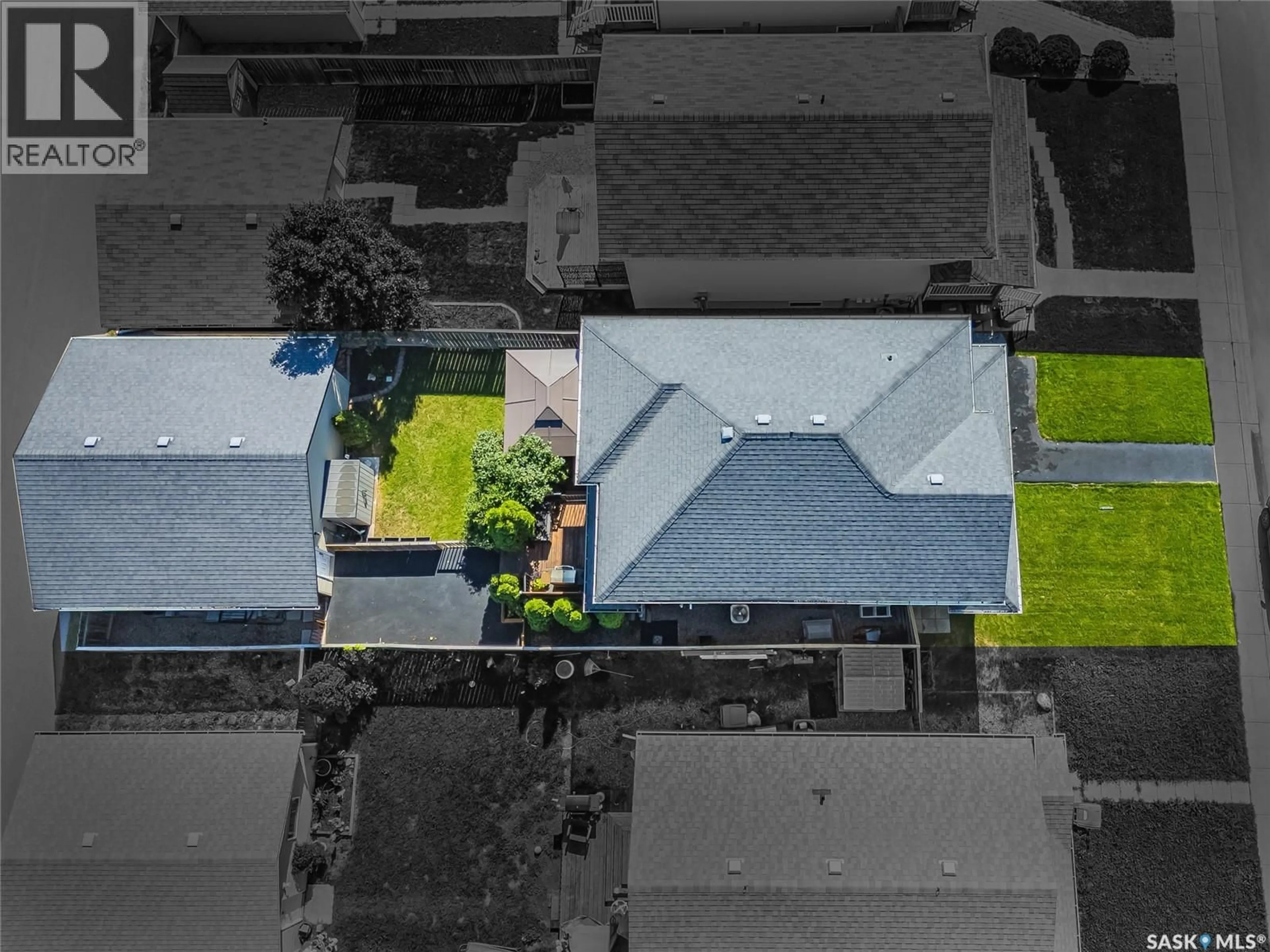 A pic from outside/outdoor area/front of a property/back of a property/a pic from drone, city buildings view from balcony for 146 WEST HAMPTON BOULEVARD, Saskatoon Saskatchewan S7R0B8