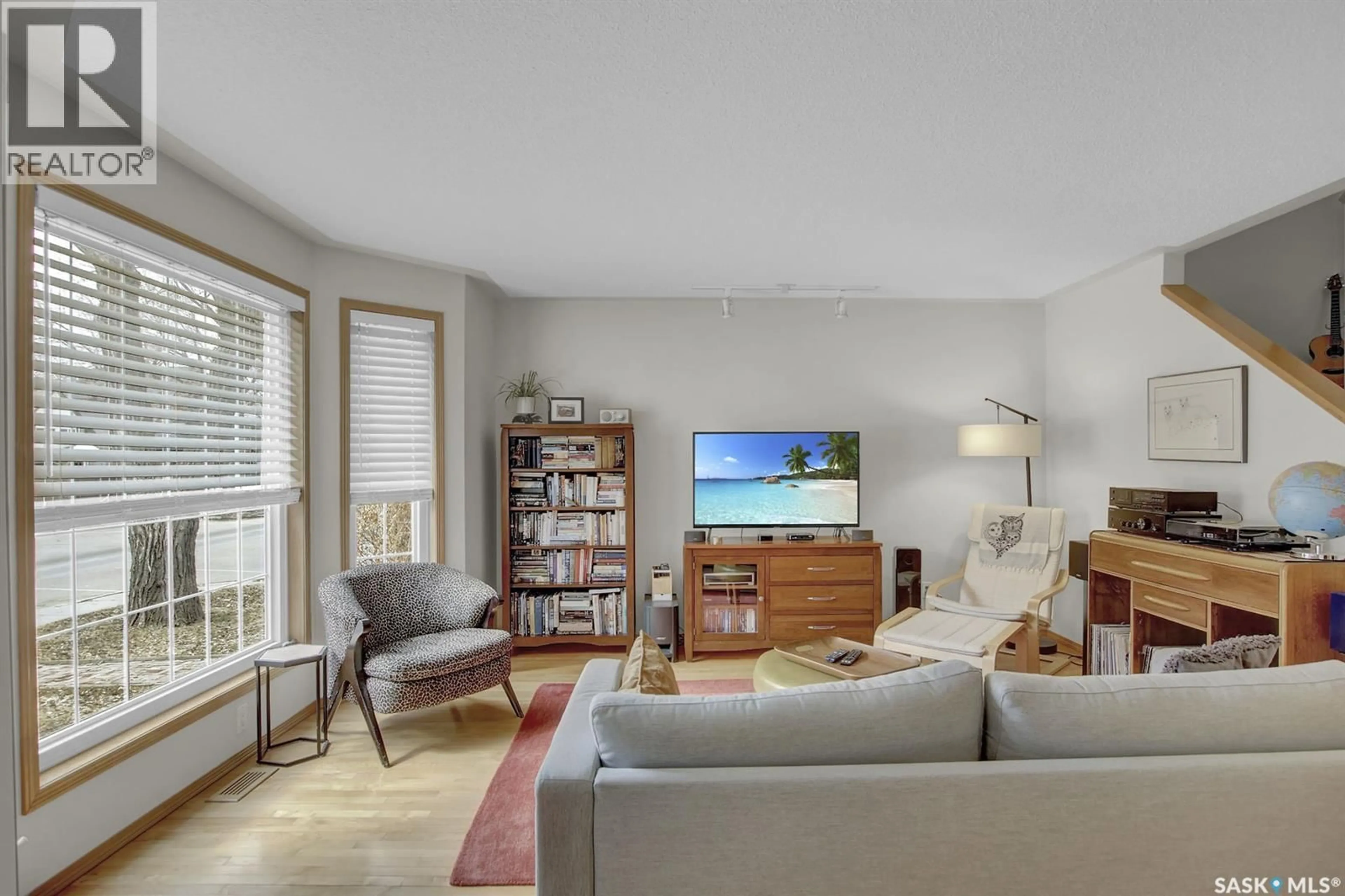 Living room with furniture, unknown for 2734 VICTORIA AVENUE, Regina Saskatchewan S4T1K3
