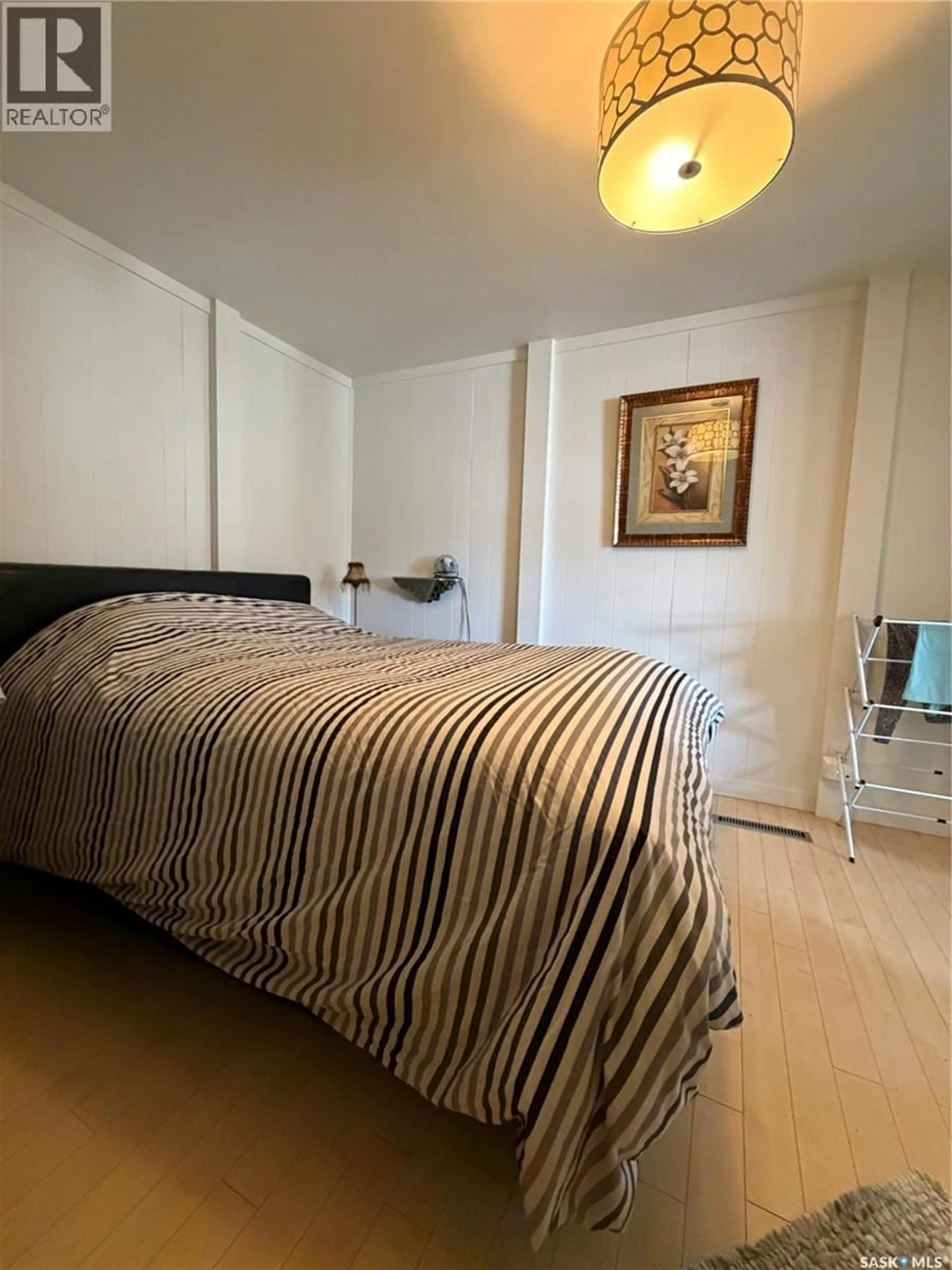 A pic of a room for 508 MAIN STREET, Loreburn Saskatchewan S0H2S0