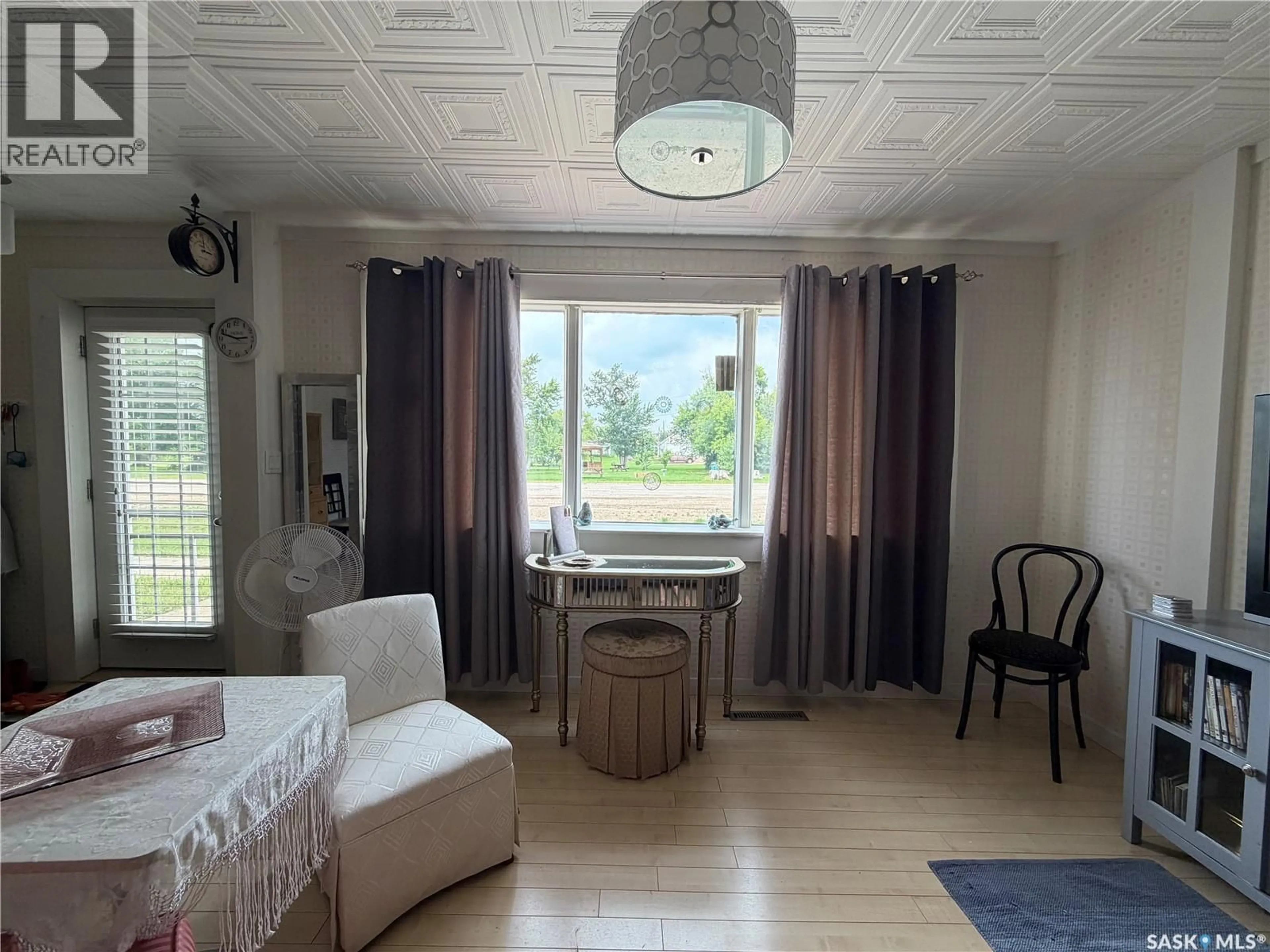 A pic of a room for 508 MAIN STREET, Loreburn Saskatchewan S0H2S0