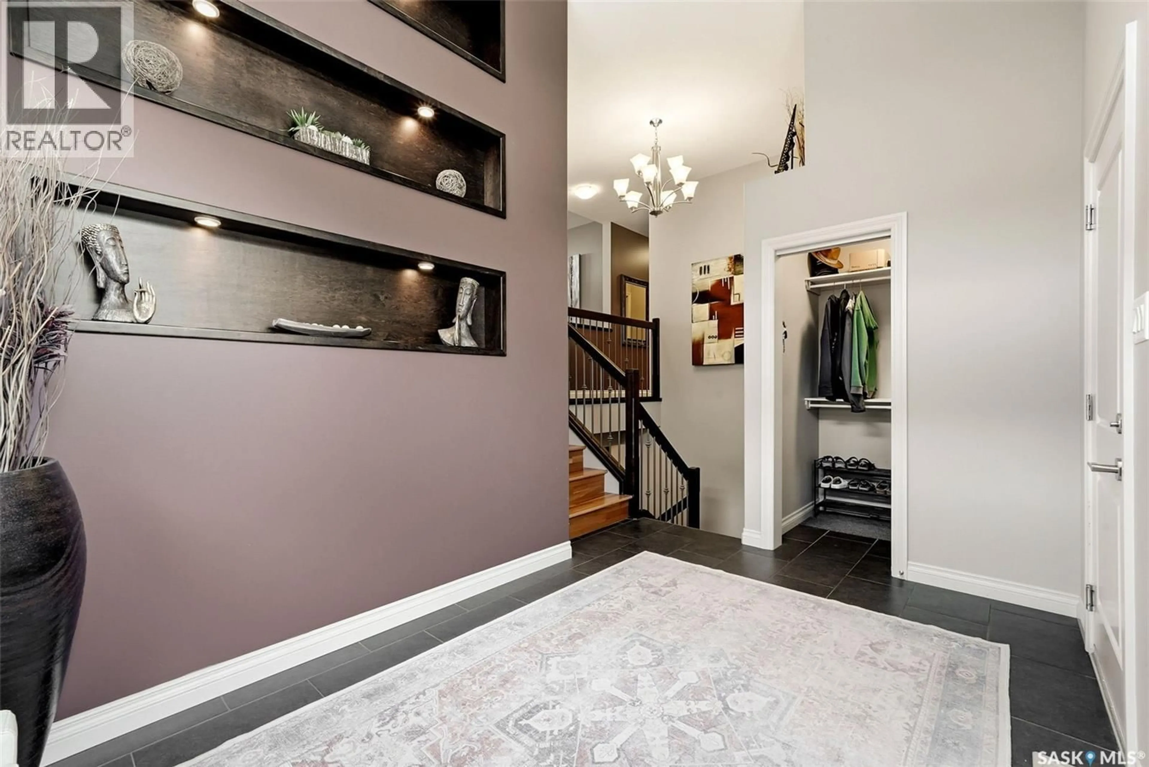 Indoor entryway for 4127 CHUKA DRIVE, Regina Saskatchewan S4V1N2