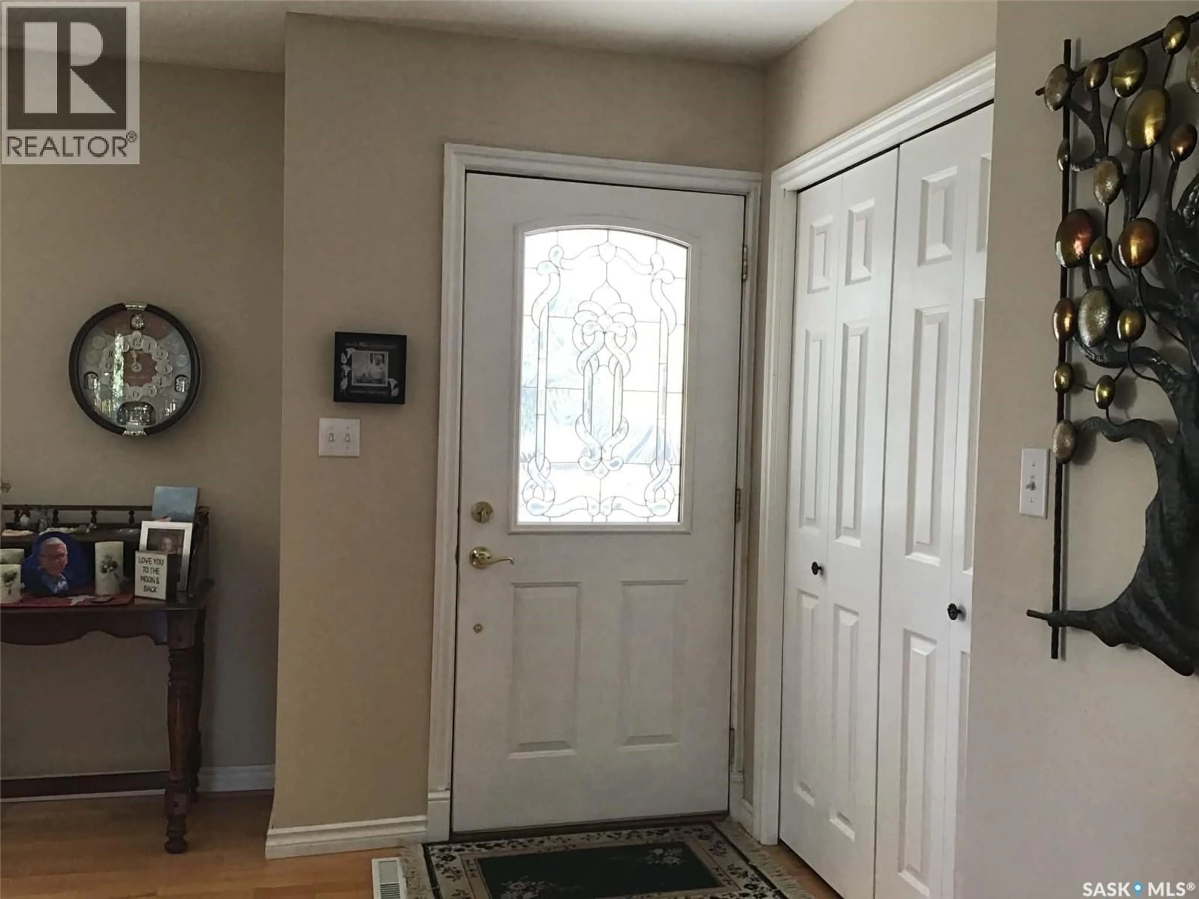 Indoor entryway for 231 DUNCAN ROAD, Estevan Saskatchewan S4A0A3