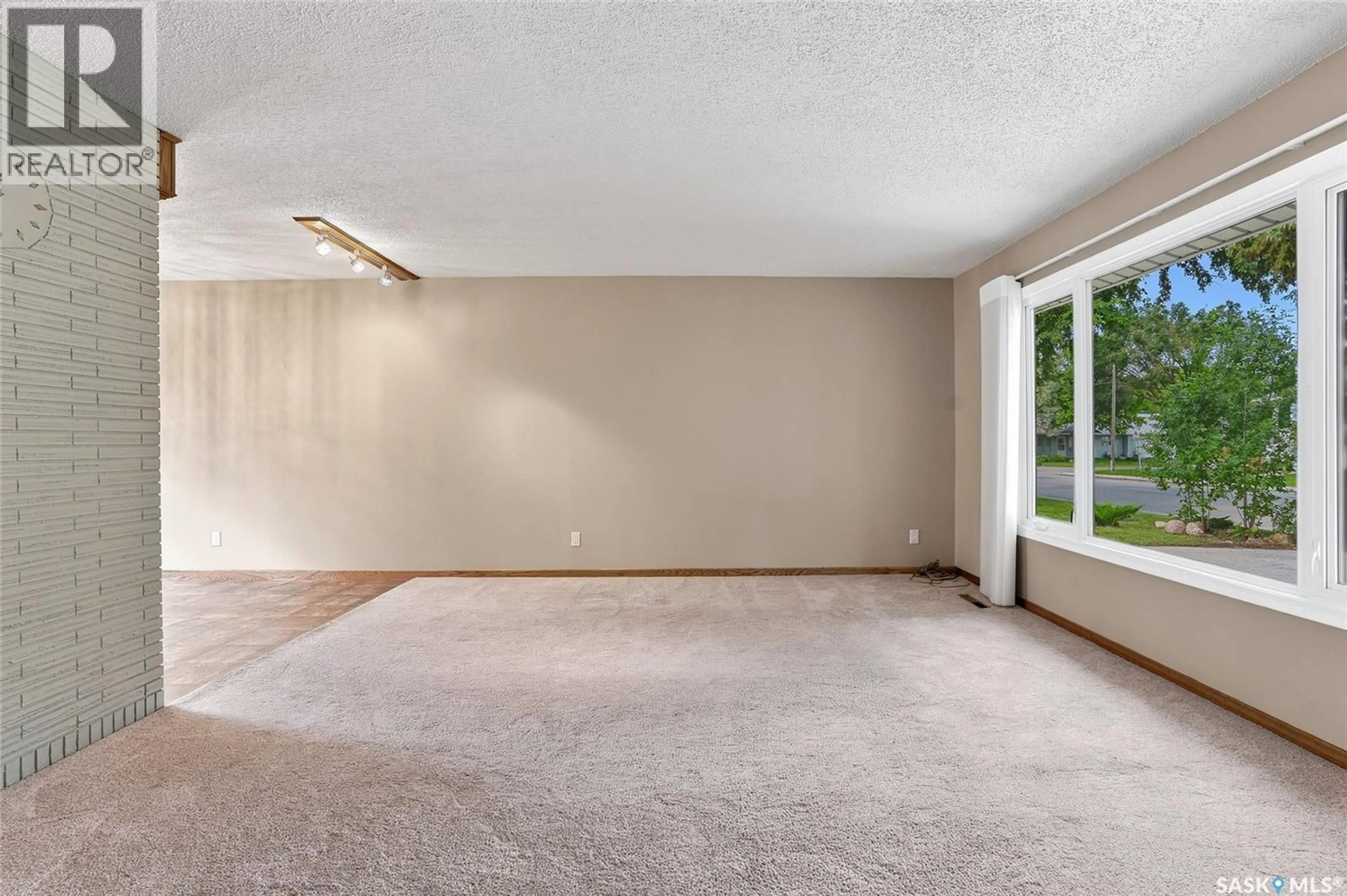 A pic of a room for 310 ADELAIDE STREET E, Saskatoon Saskatchewan S7J0H7