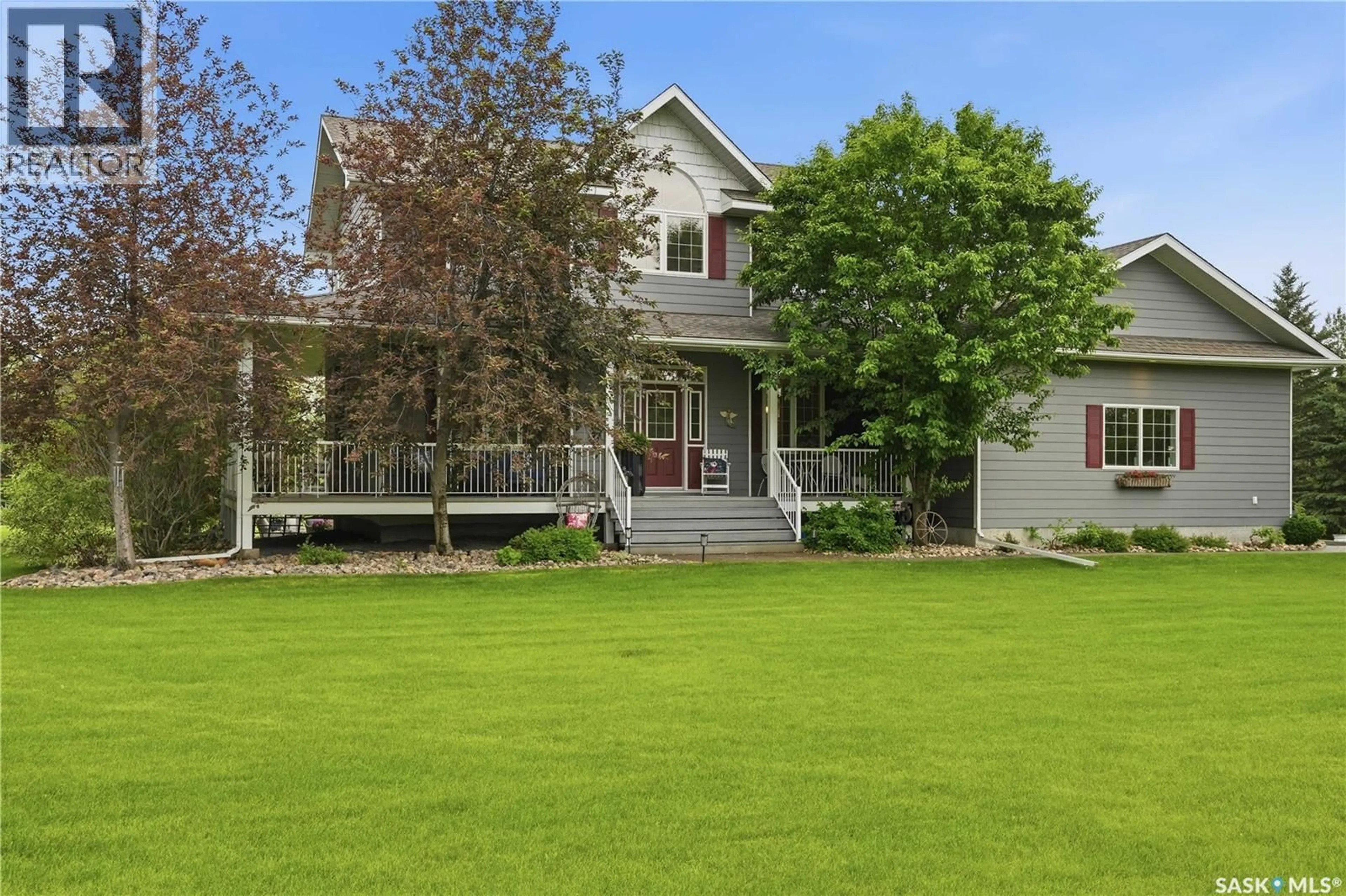 A pic from outside/outdoor area/front of a property/back of a property/a pic from drone, unknown for 15 JAXON ROAD, Edenwold Rm No.158 Saskatchewan S4L5B1
