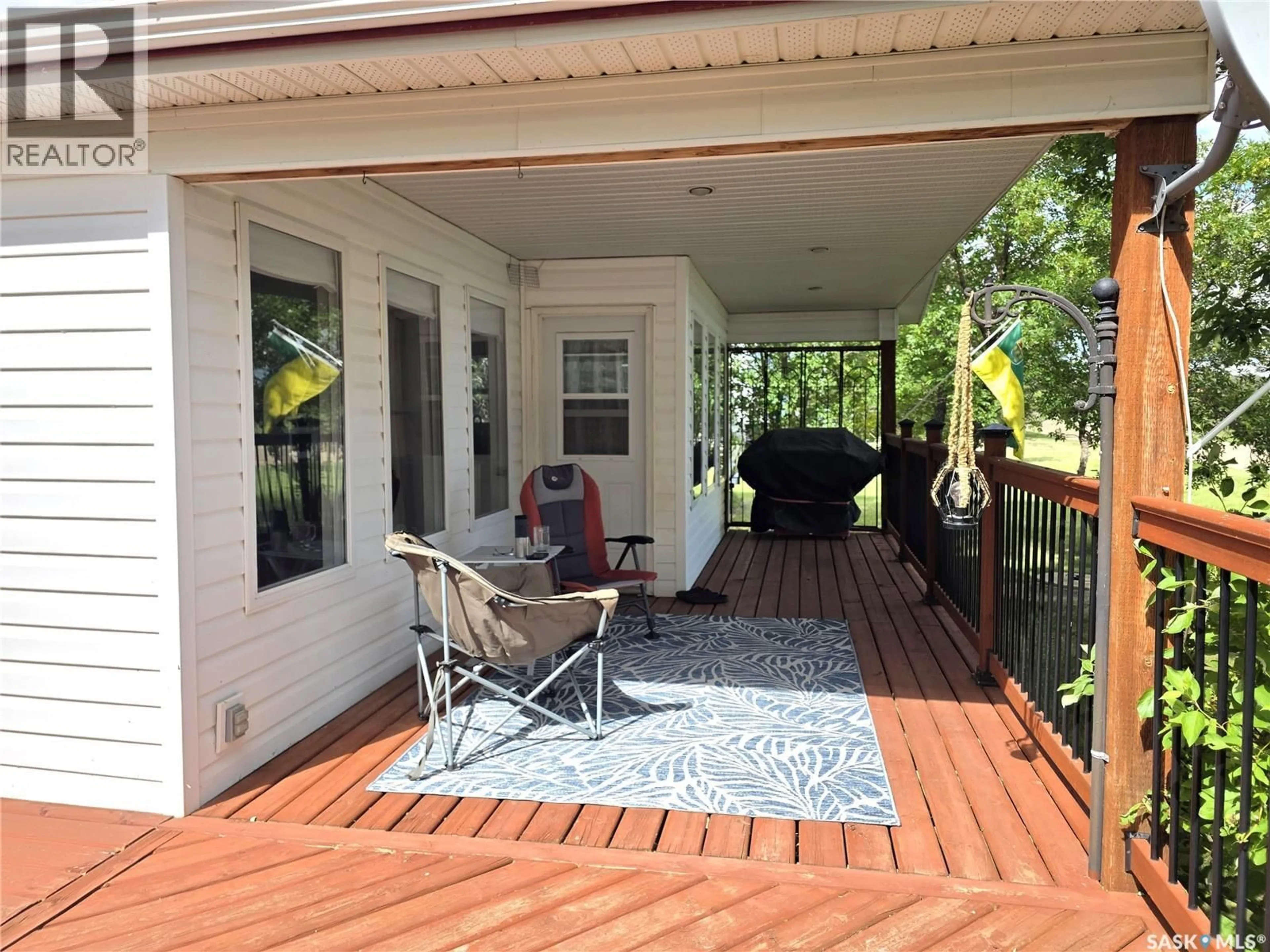 Patio, street for 92 PELICAN DRIVE, Lake Diefenbaker Saskatchewan S0L0C0