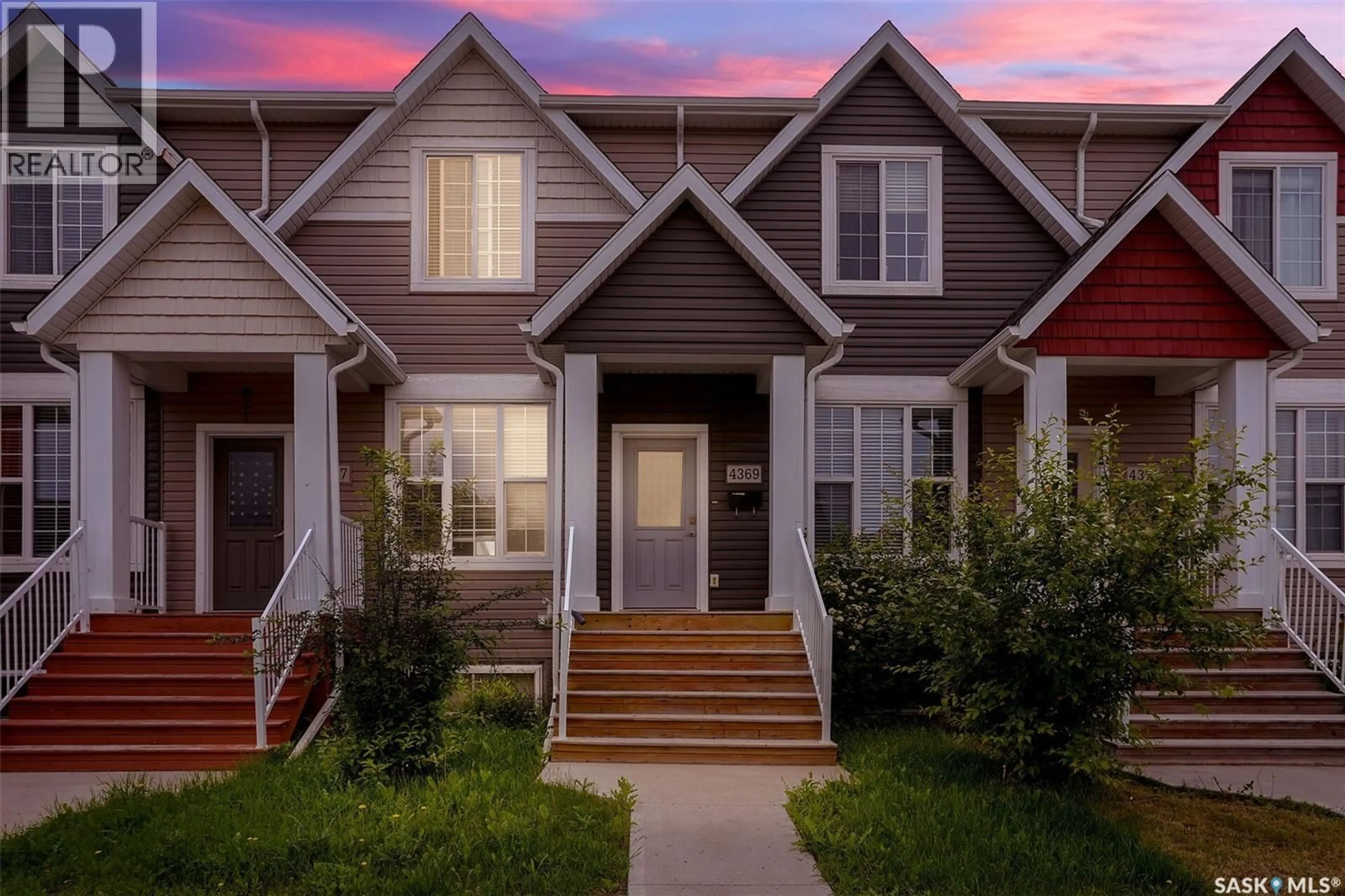 Home with vinyl exterior material, street for 4369 JAMES HILL ROAD, Regina Saskatchewan S4W0L4