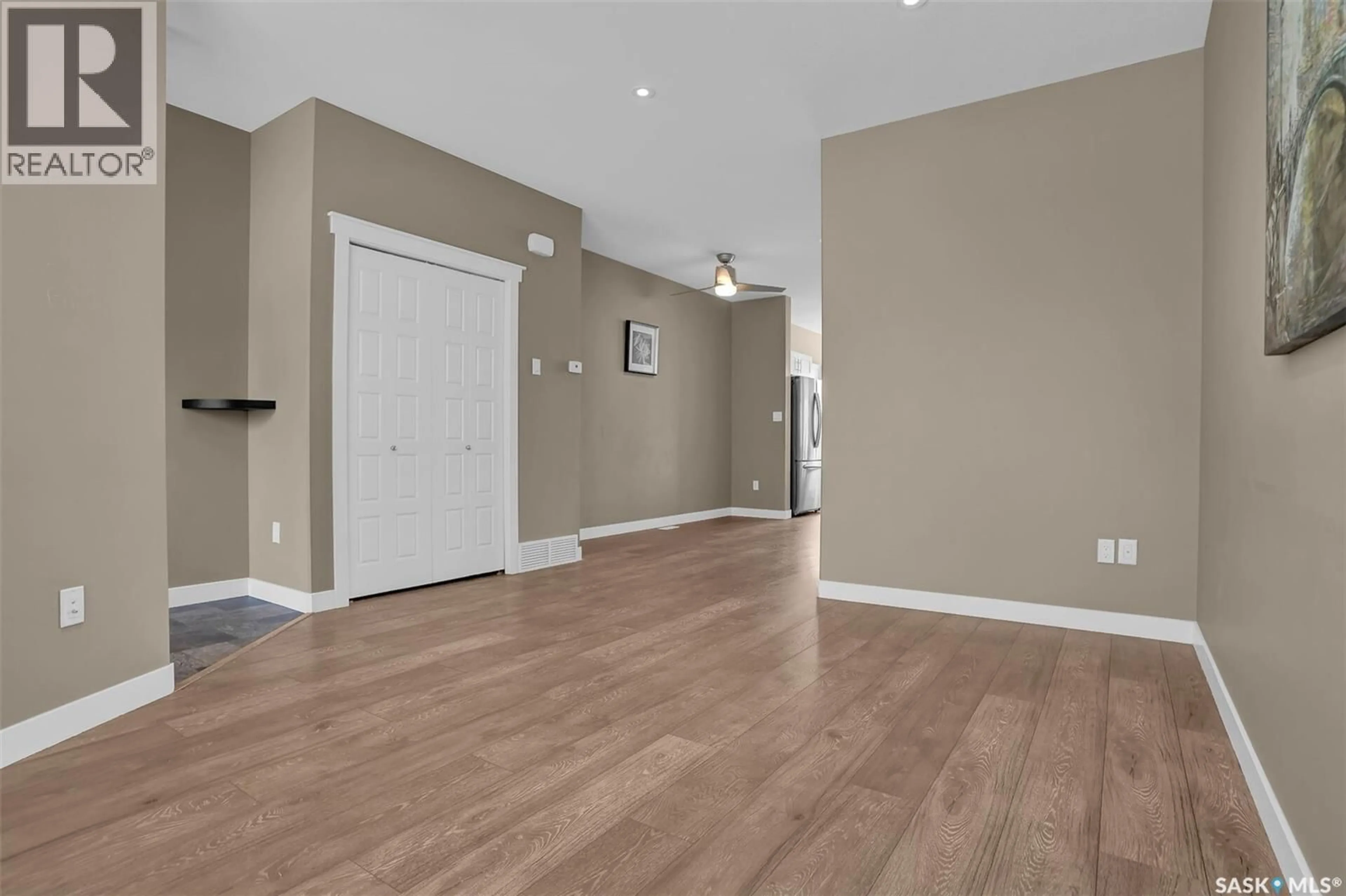 Unknown for 4369 JAMES HILL ROAD, Regina Saskatchewan S4W0L4