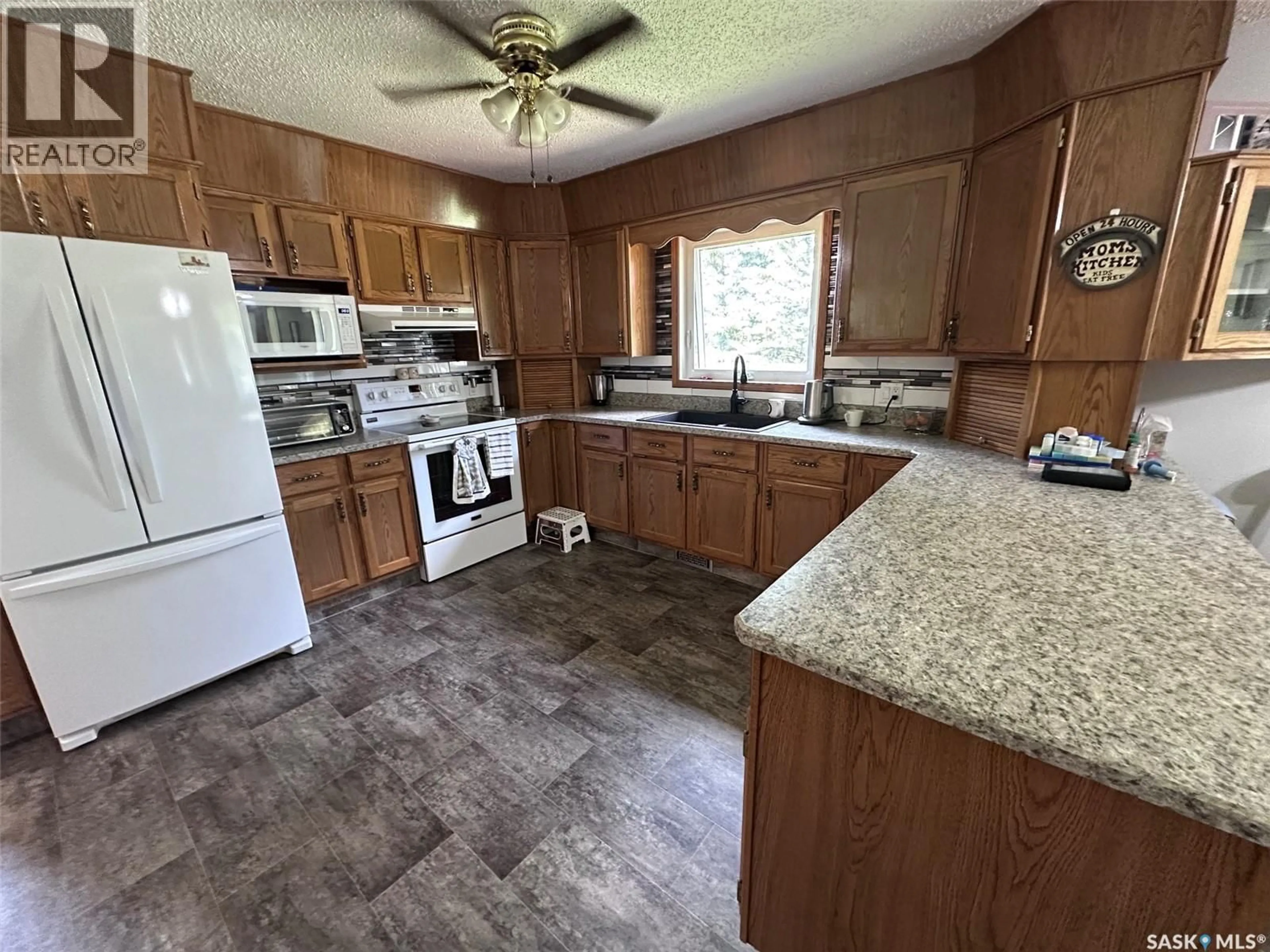 Standard kitchen, unknown for Capasin - PEARSON ACREAGE, Spiritwood Rm No. 496 Saskatchewan S0J1N0
