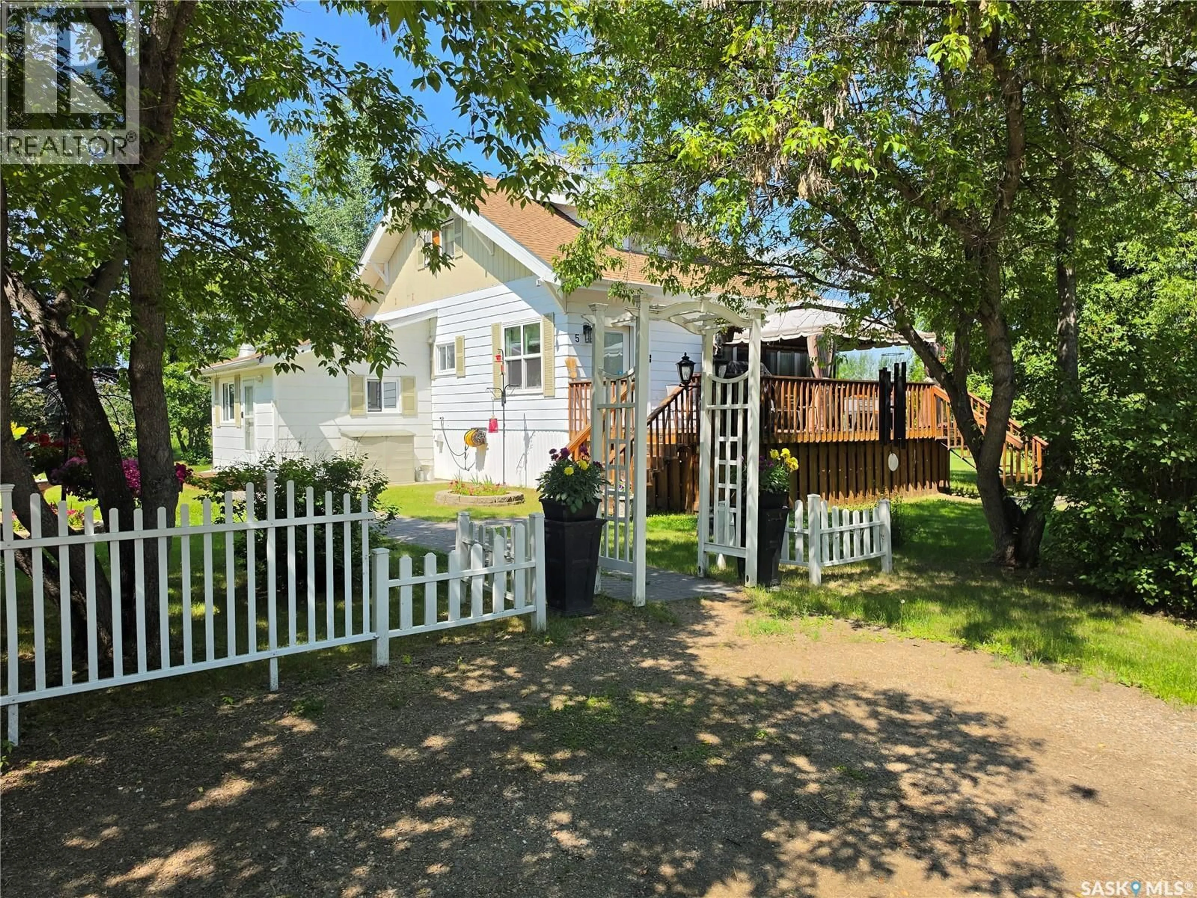 A pic from outside/outdoor area/front of a property/back of a property/a pic from drone, street for 5 OLSON AVENUE, Meadow Lake Rm No.588 Saskatchewan S0M2M0