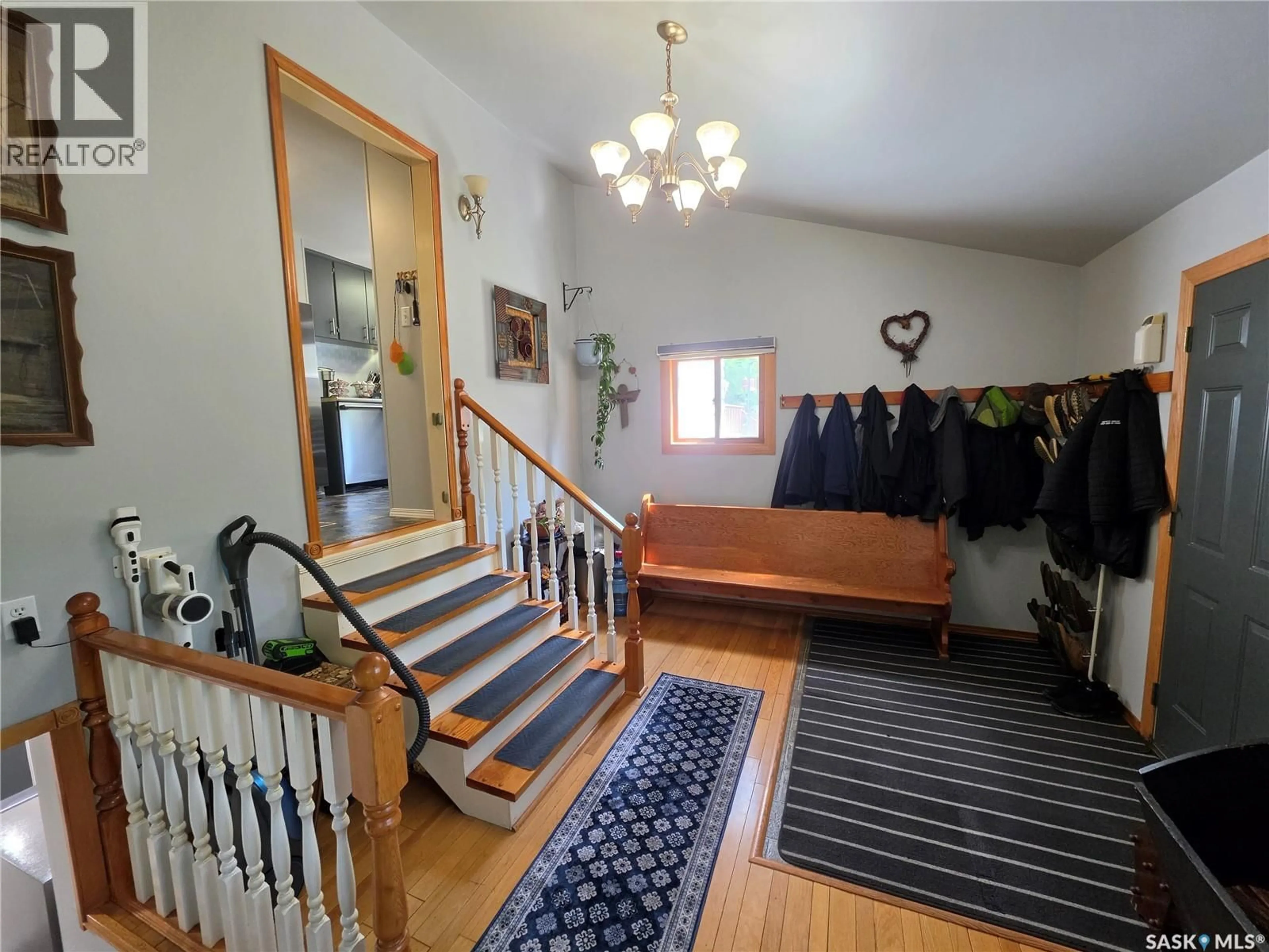 Indoor foyer for 5 OLSON AVENUE, Meadow Lake Rm No.588 Saskatchewan S0M2M0