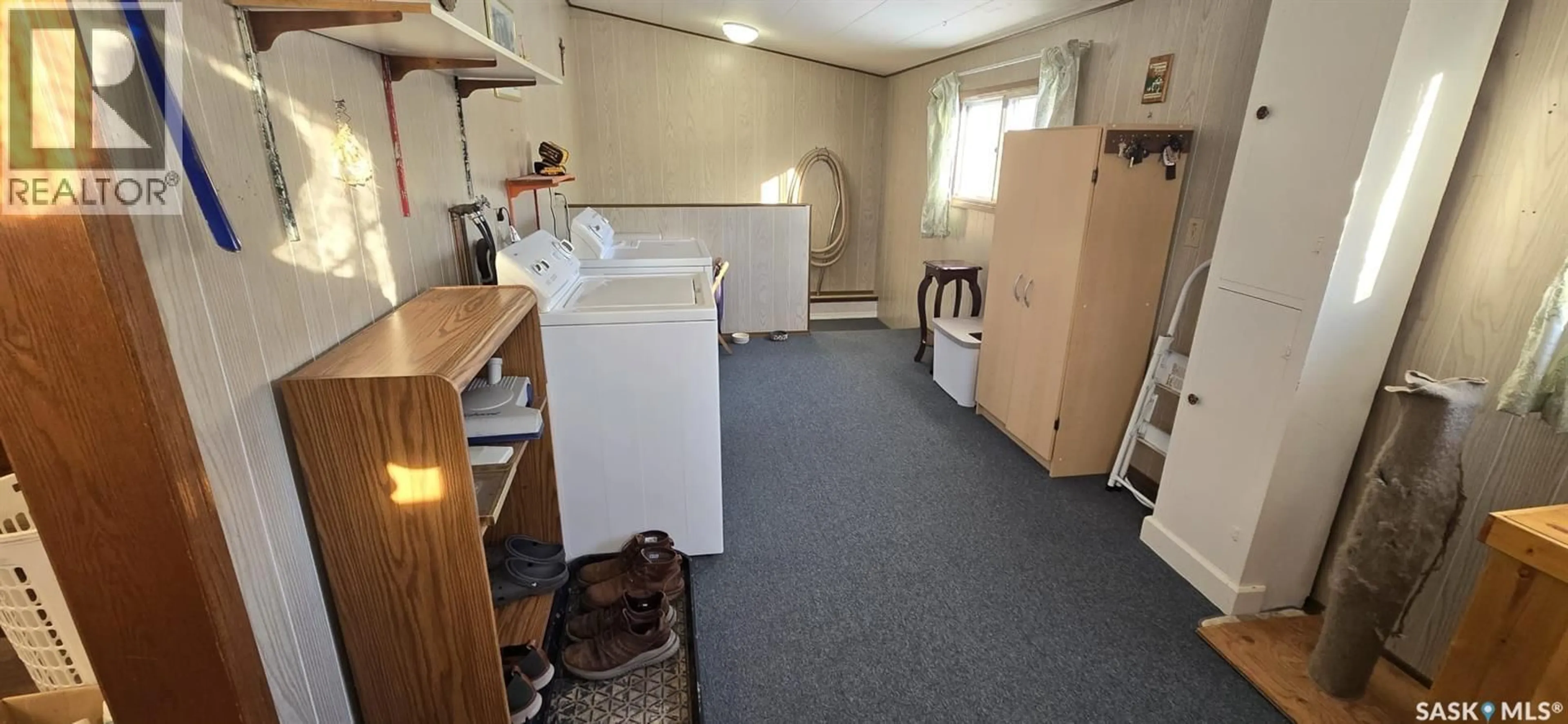 A pic of a room for 430 3RD STREET, Shaunavon Saskatchewan S0N2M0