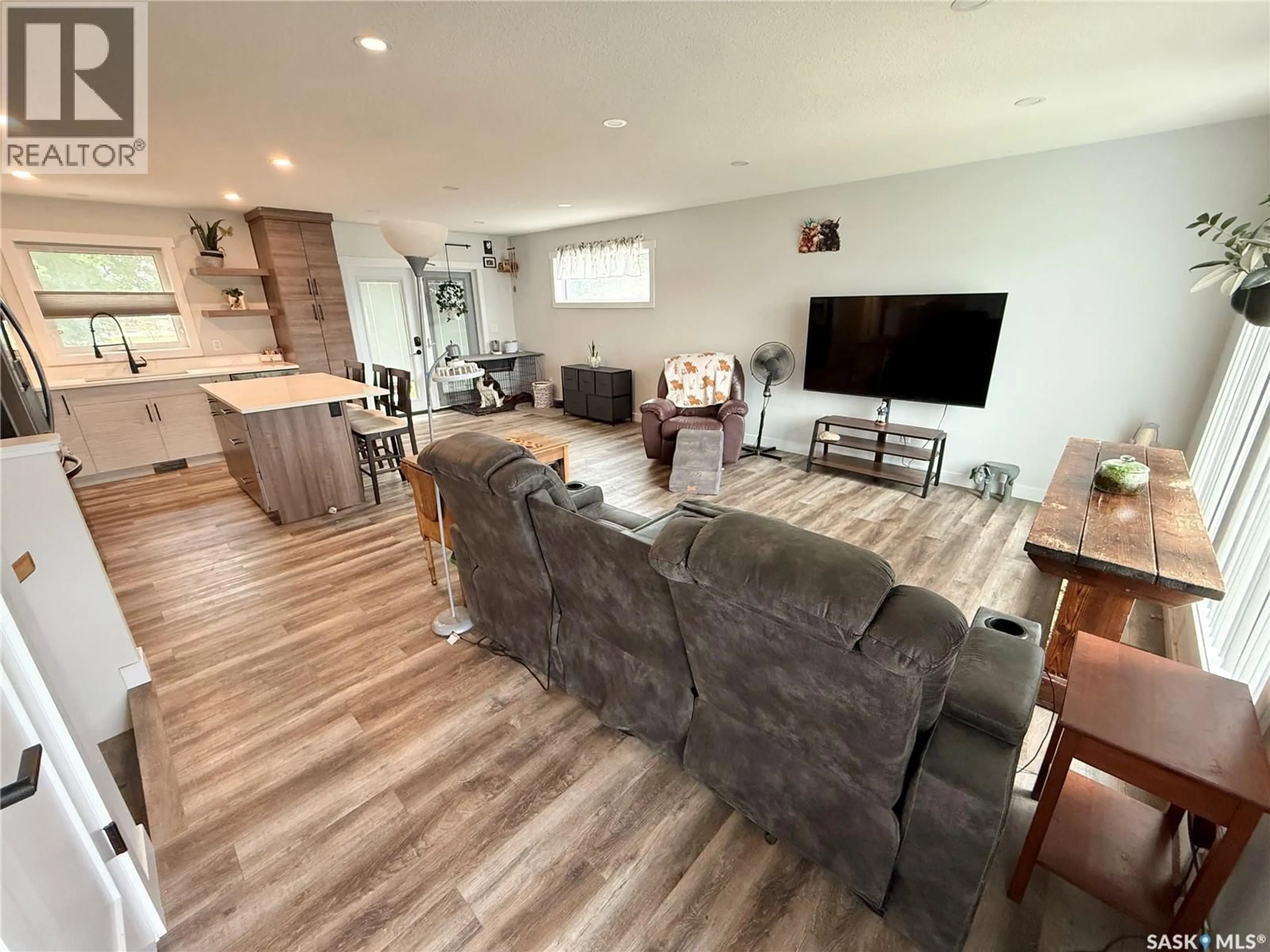 Living room with furniture, unknown for 44 MITCHELL CRESCENT, Weyburn Saskatchewan S4H2M4