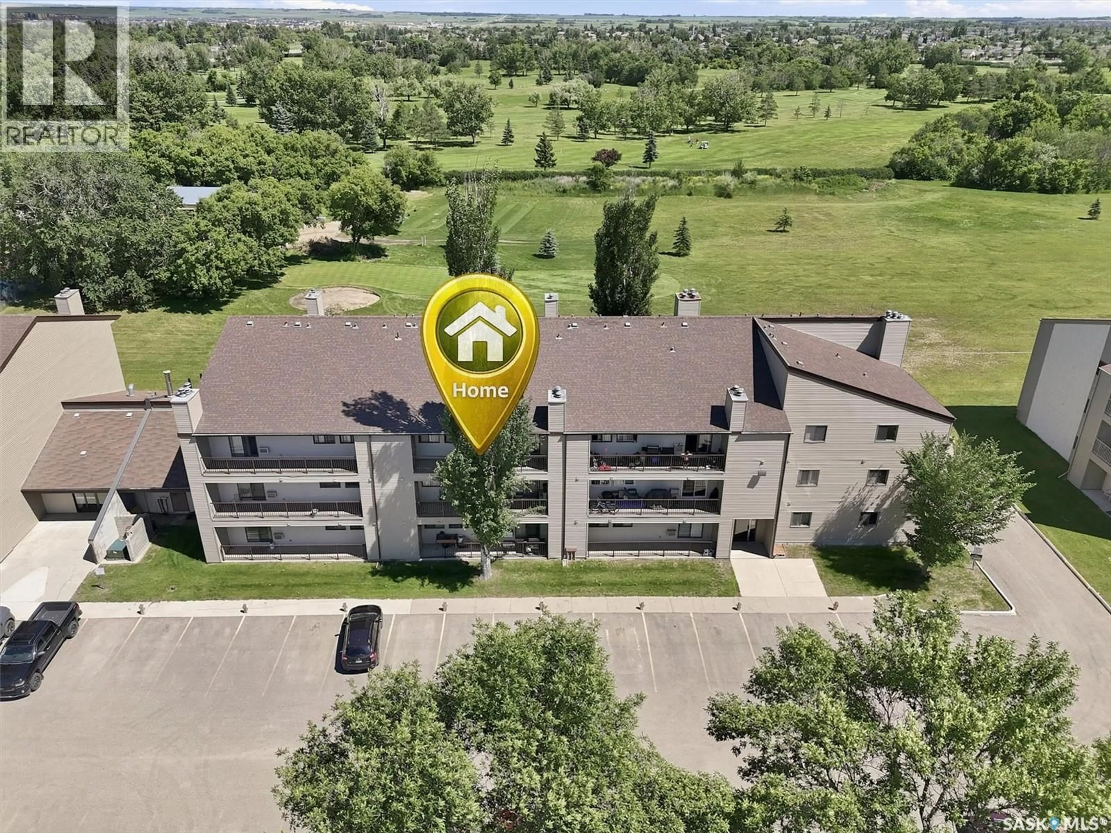 A pic from outside/outdoor area/front of a property/back of a property/a pic from drone, building for 312B - 4040 8TH STREET, Saskatoon Saskatchewan S7H5L4