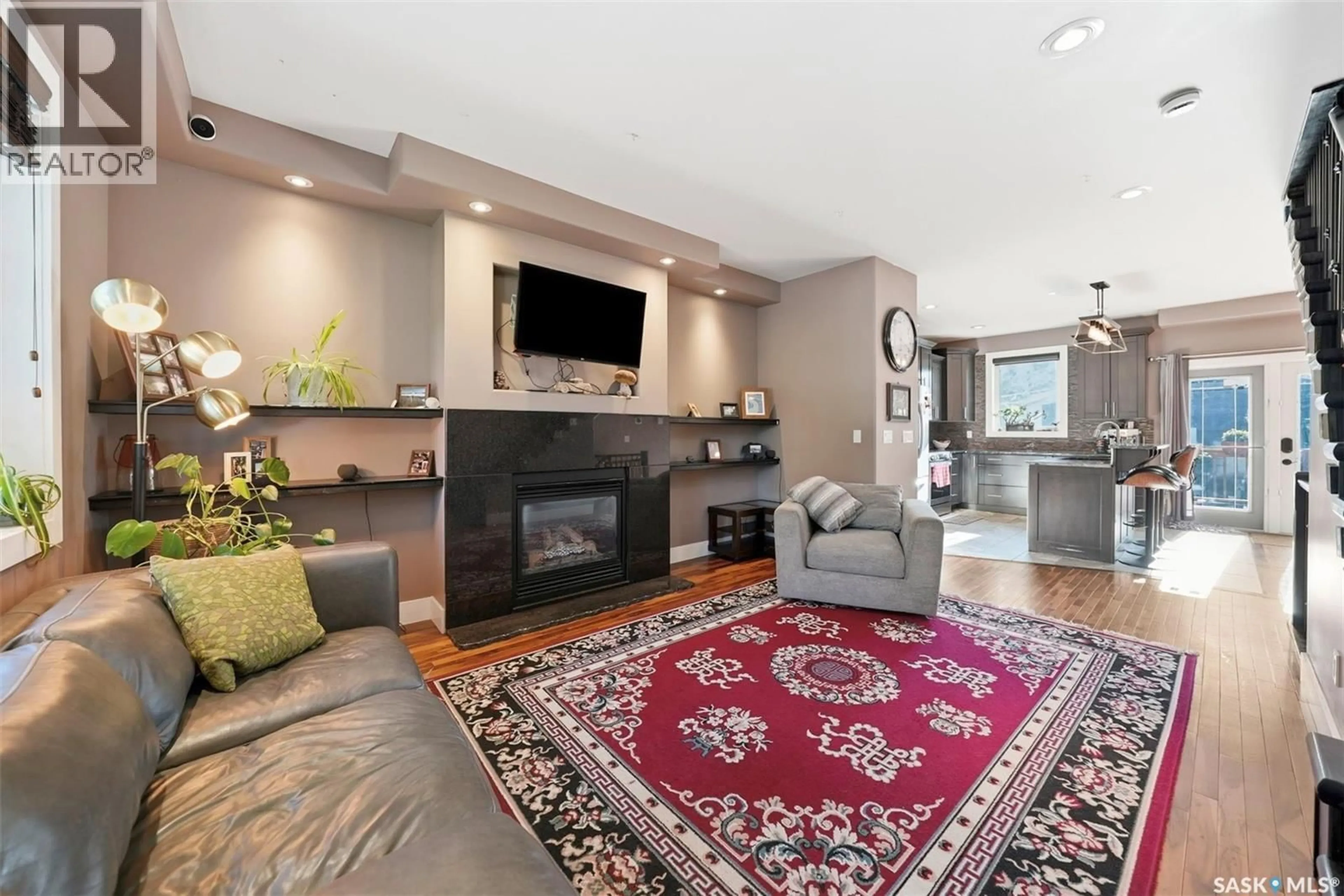 Living room with furniture, unknown for 2218 ST ANDREWS AVENUE, Saskatoon Saskatchewan S7M0M3