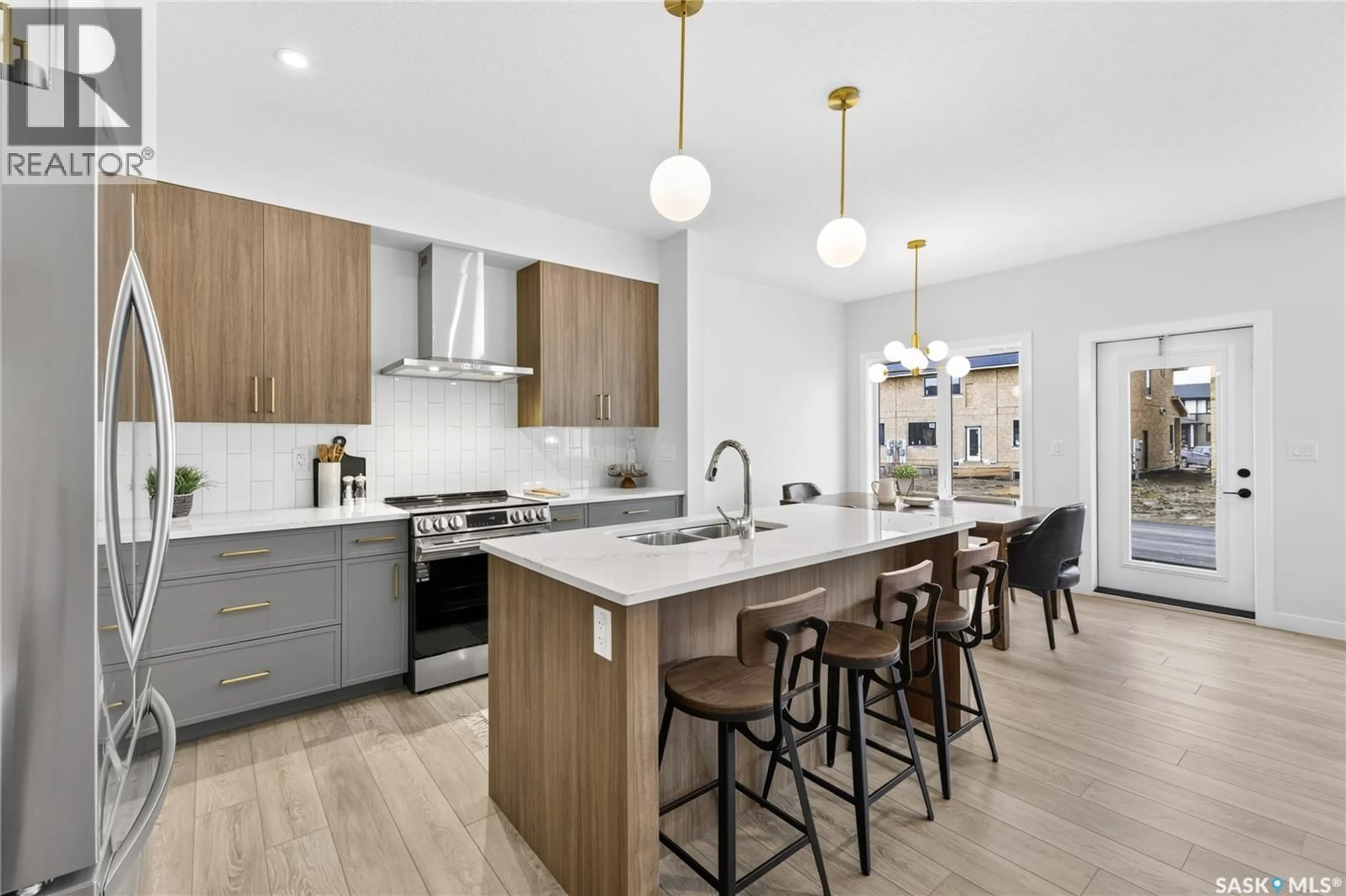 Open concept kitchen, unknown for 6 830 BRIGHTON BOULEVARD, Saskatoon Saskatchewan S7V2A8