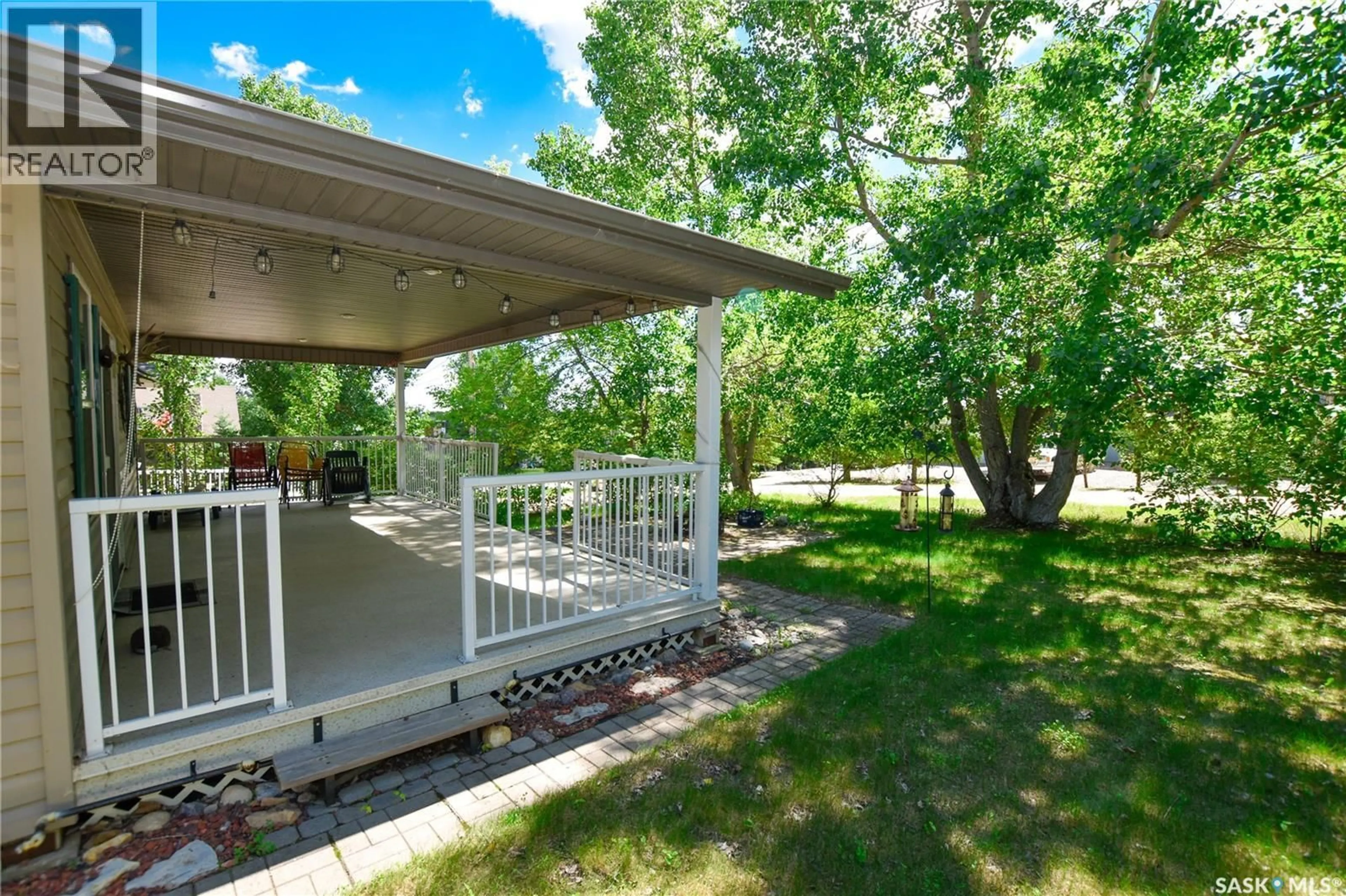 Patio, water/lake/river/ocean view for 134 SUNRIDGE ROAD, Pebble Baye Saskatchewan S0J2G0