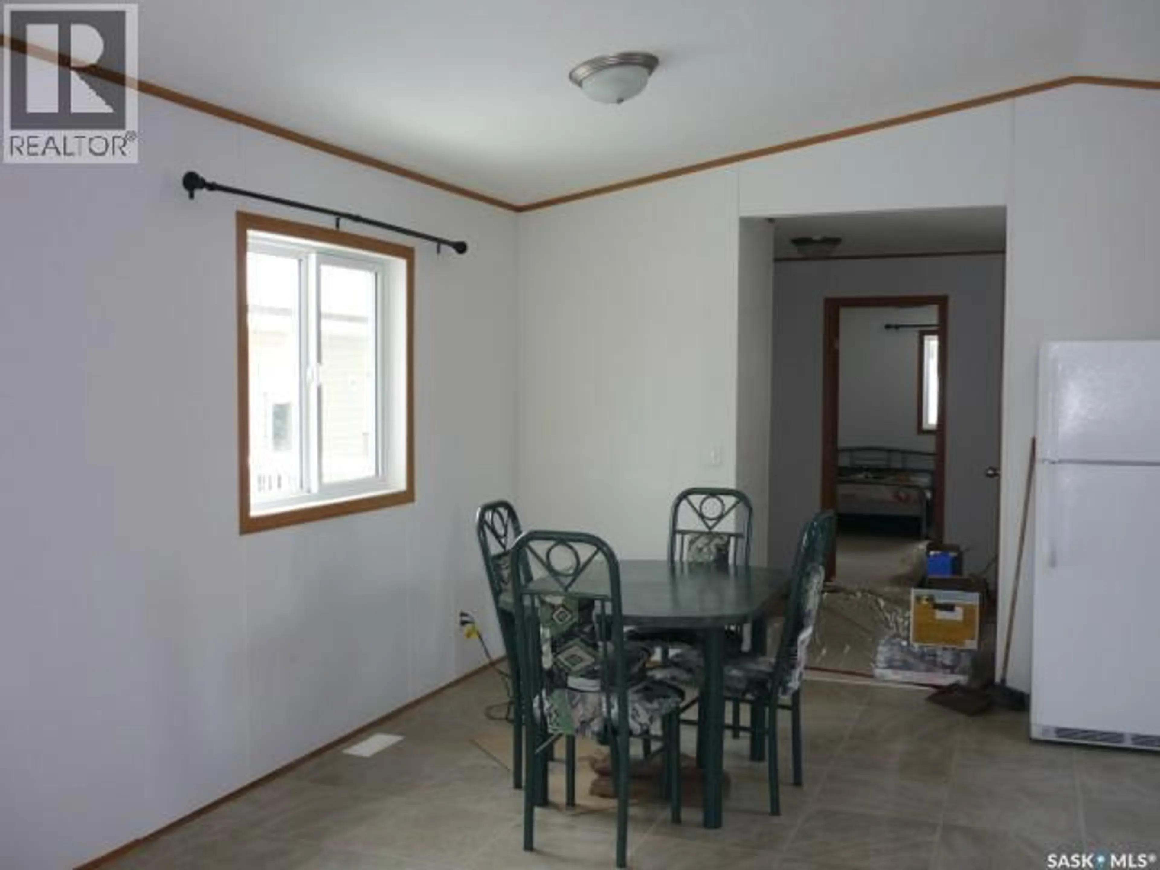 Dining room, unknown for St. Brieux Saskatchewan S0K3V0