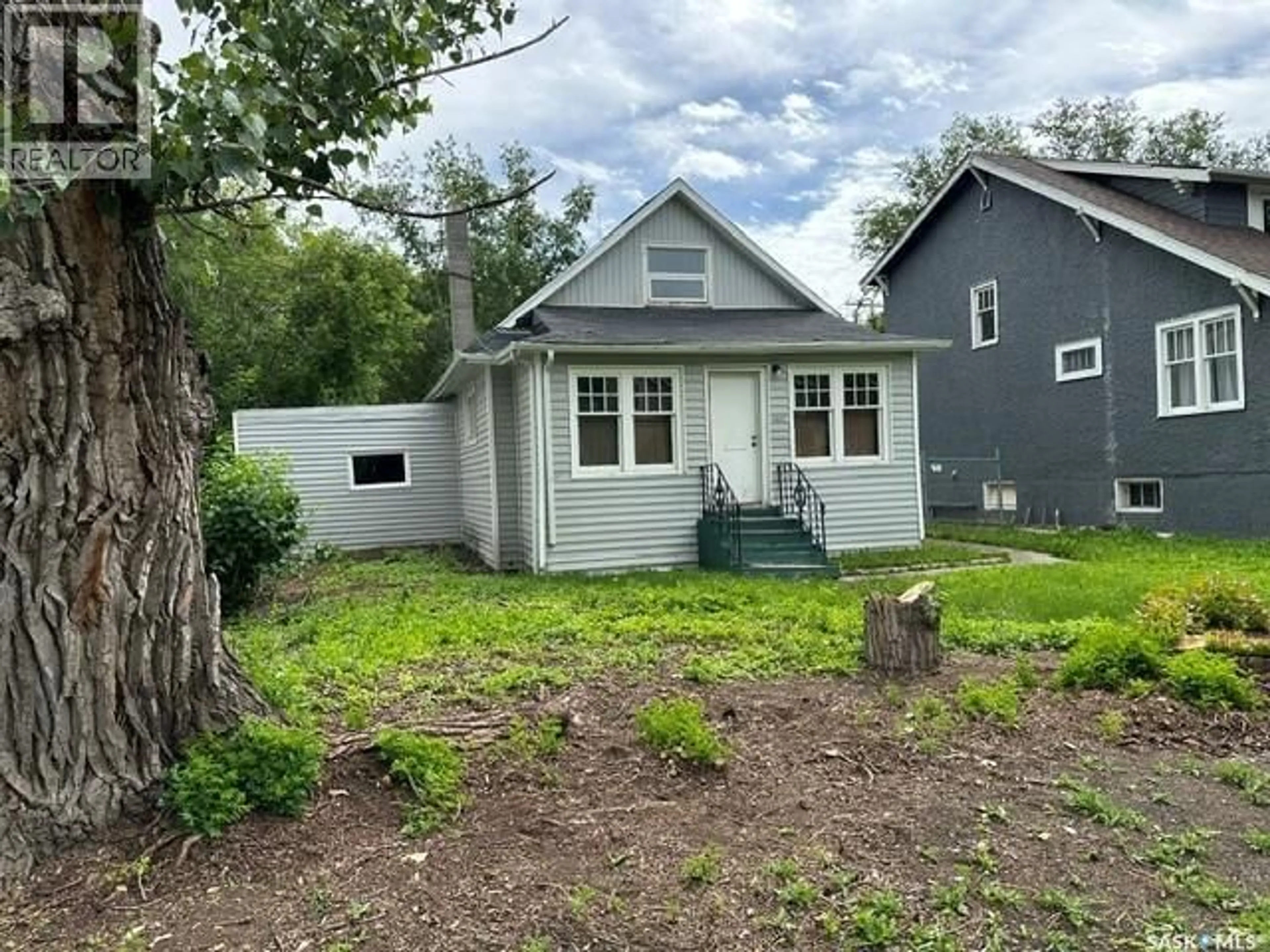 Unknown for 1447 ELPHINSTONE STREET, Regina Saskatchewan S4T3M7