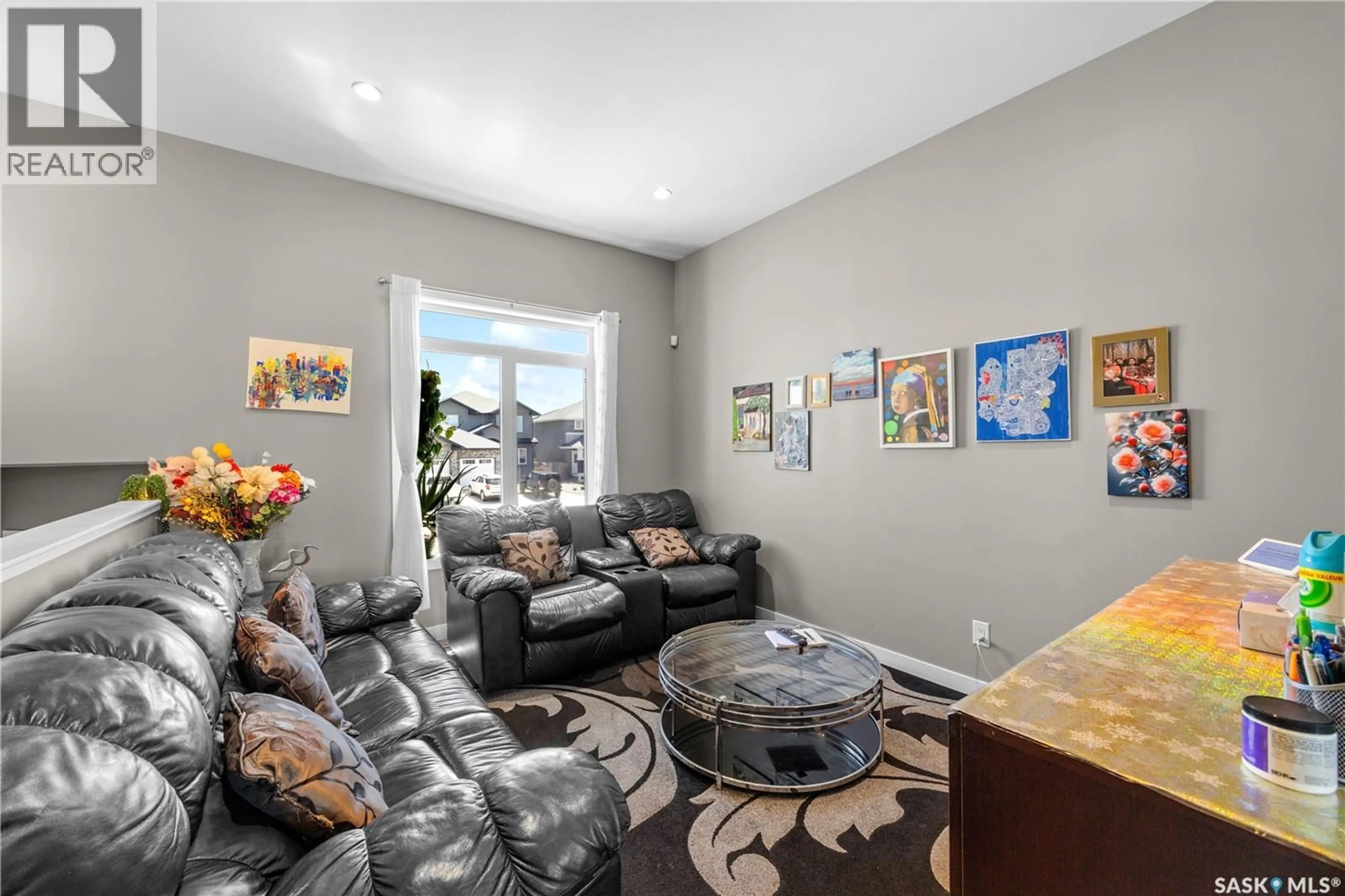 Living room with furniture, unknown for 114 PICHLER CRESCENT, Saskatoon Saskatchewan S7V0G5