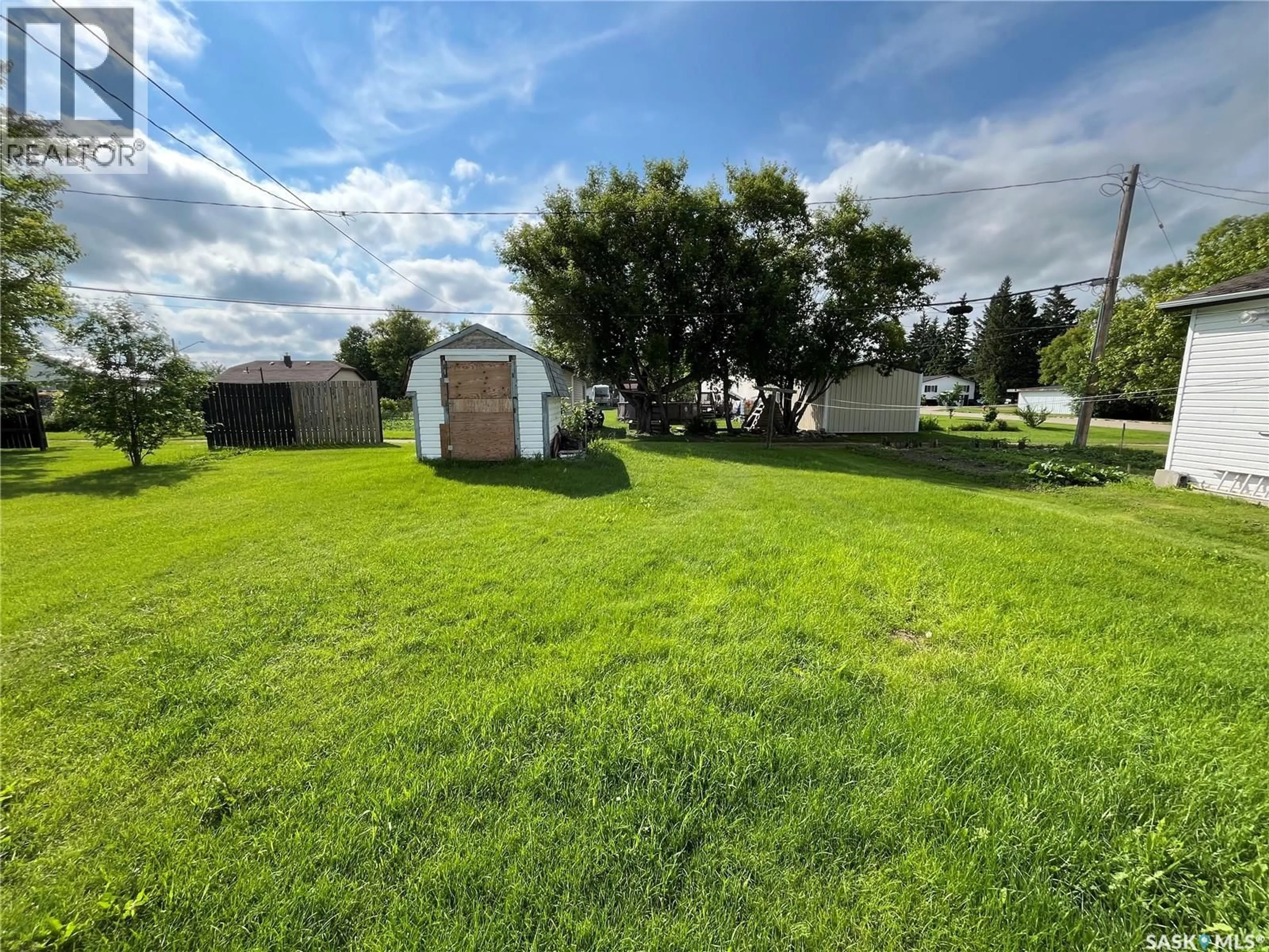 A pic from outside/outdoor area/front of a property/back of a property/a pic from drone, unknown for 218 BARROWS STREET, Maryfield Saskatchewan S0G3K0