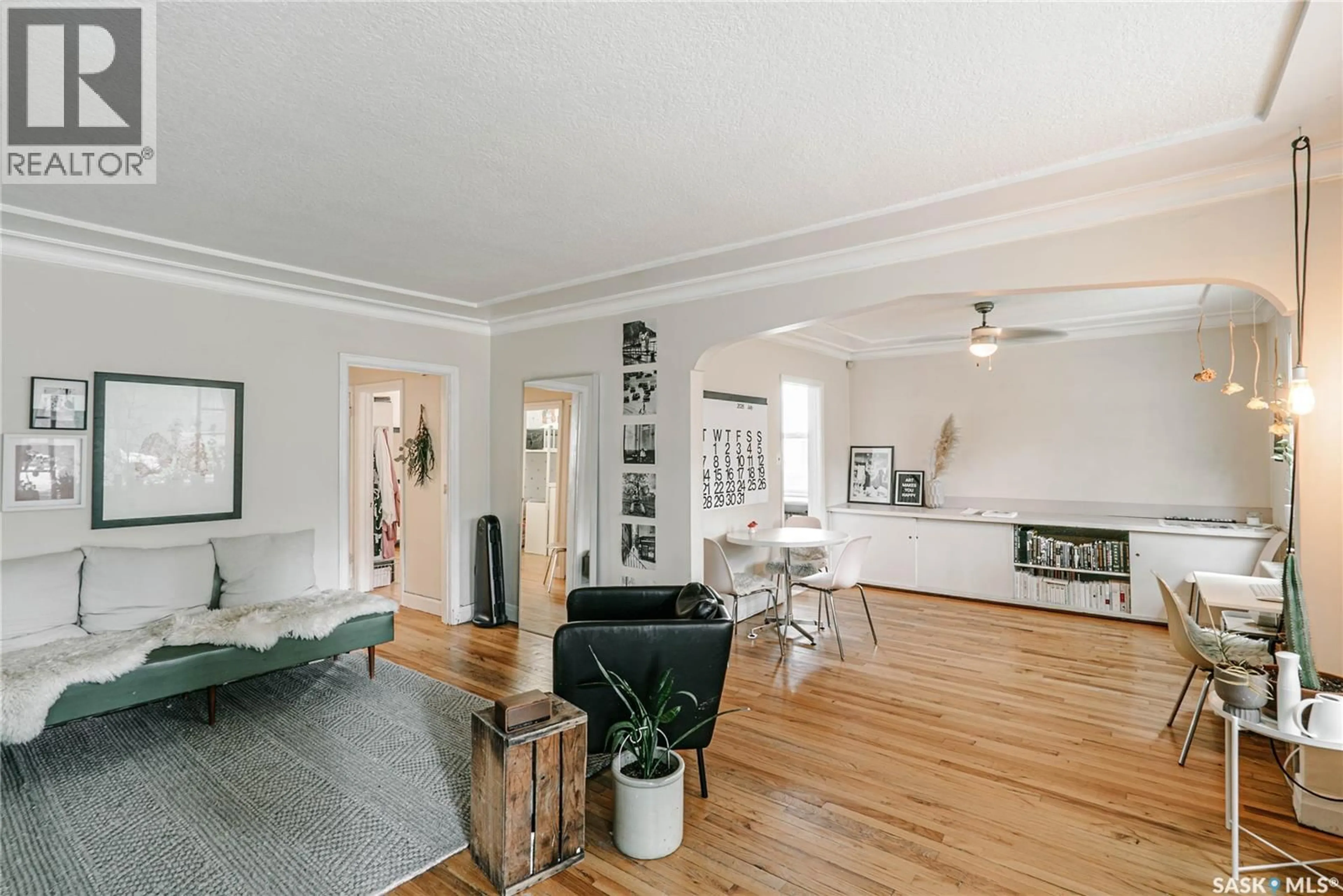 Living room with furniture, unknown for 710 MCPHERSON AVENUE, Saskatoon Saskatchewan S7N0X8