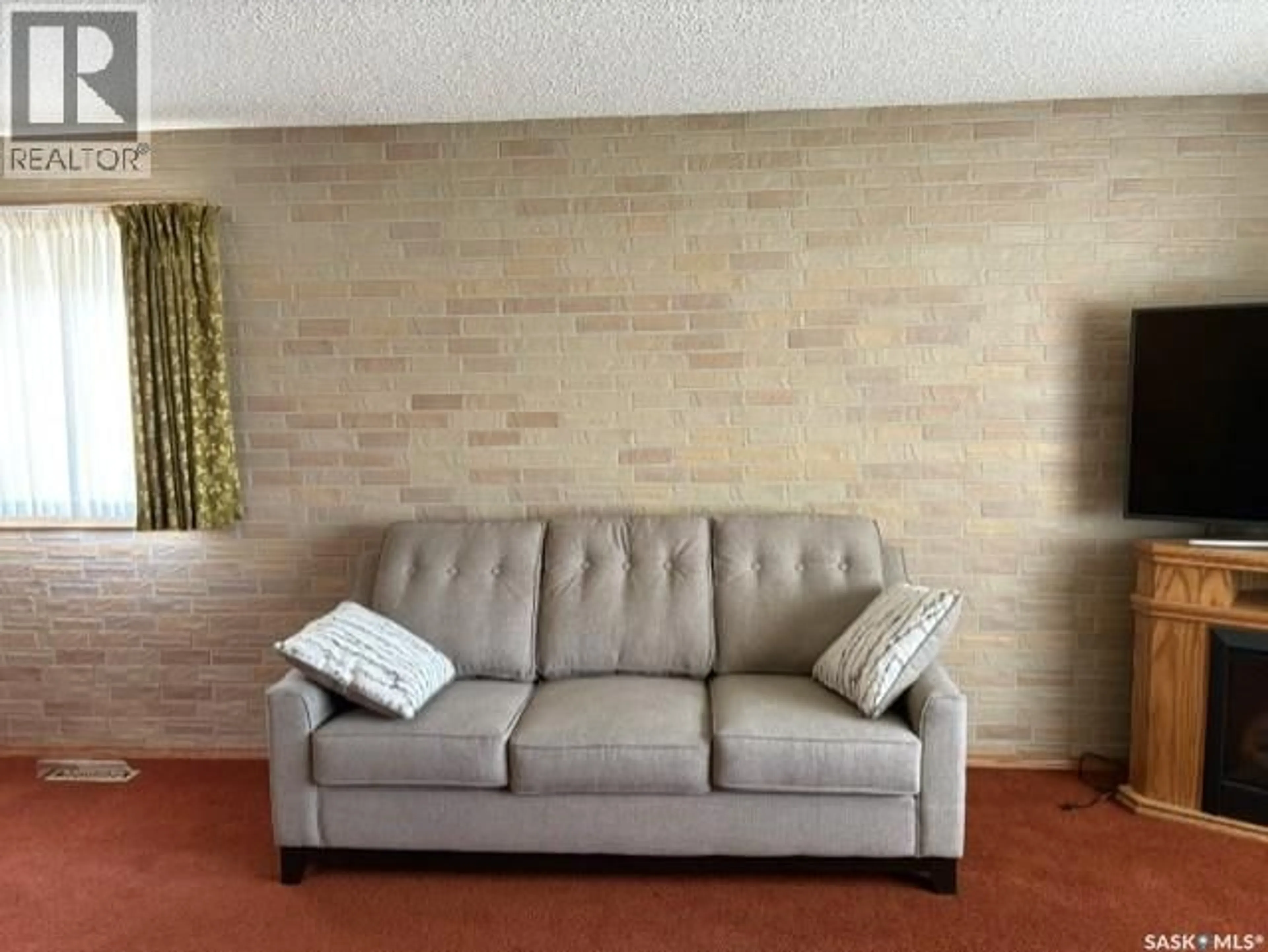 Living room with furniture, unknown for 203 ARGYLE STREET, Regina Saskatchewan S4R4C5