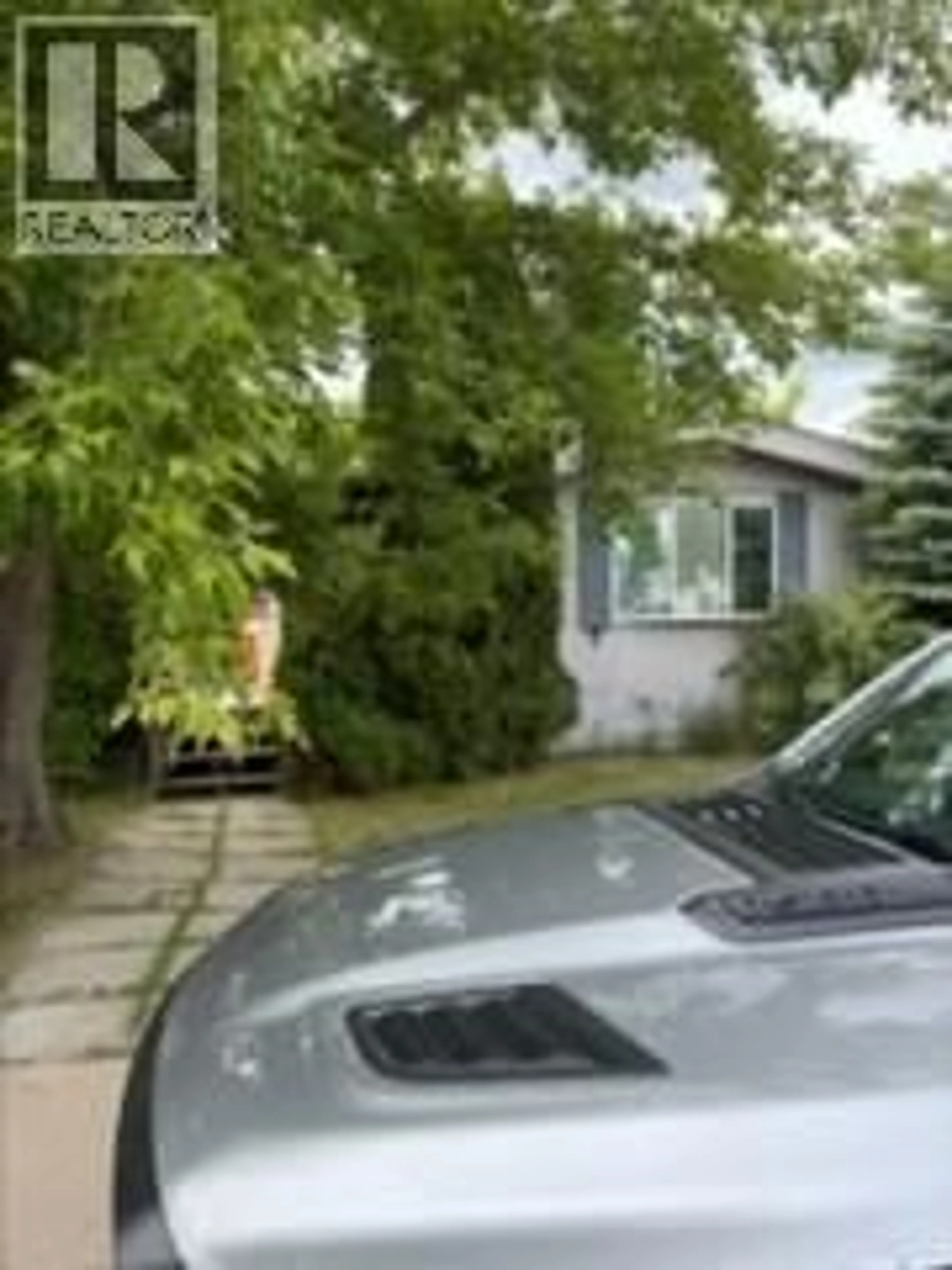 Blurry image for 123 LOCHRIE CRESCENT, Saskatoon Saskatchewan S7M5E3