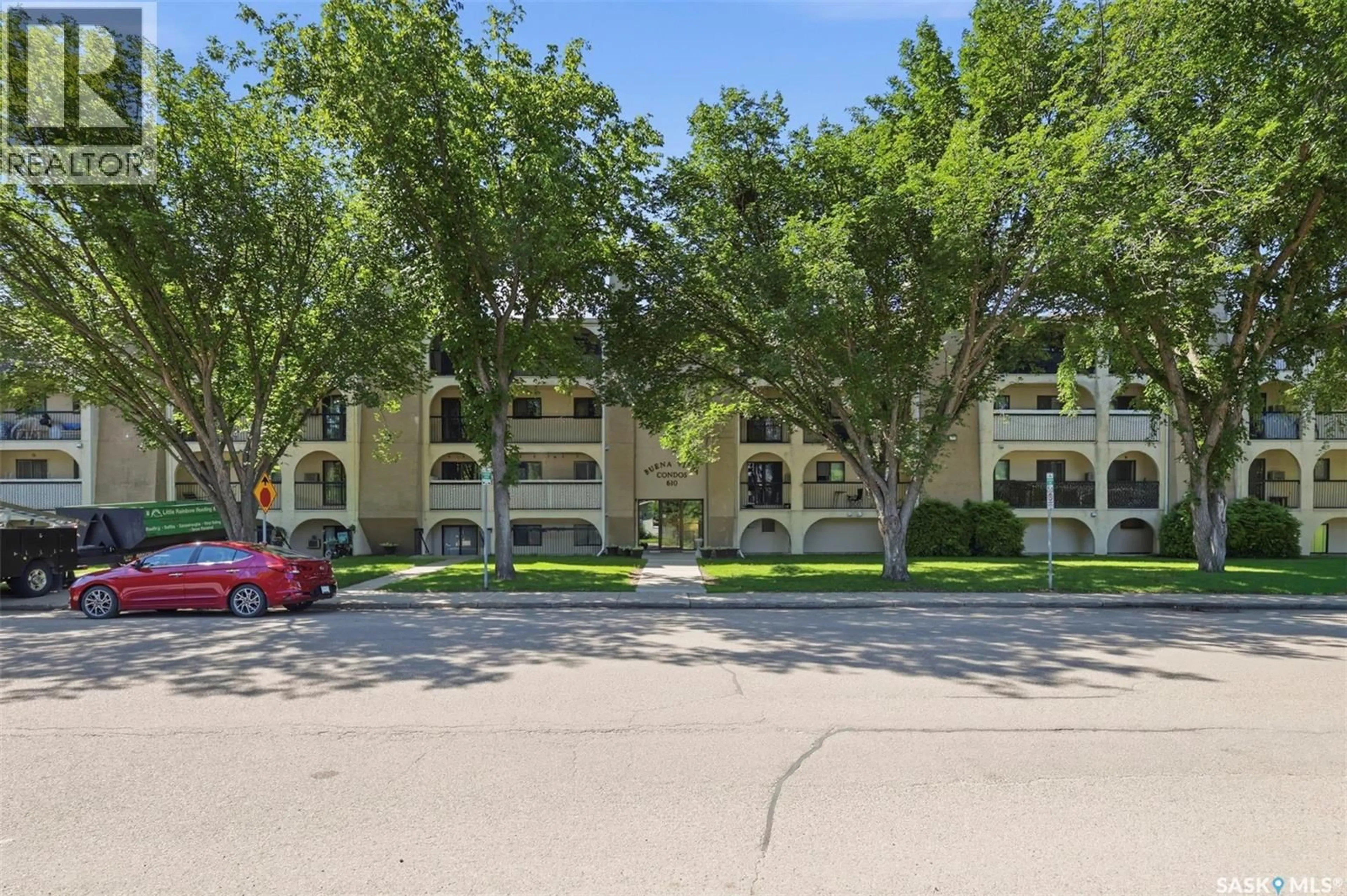 Patio, unknown for 610 - 410 HILLIARD STREET, Saskatoon Saskatchewan S7M5L5
