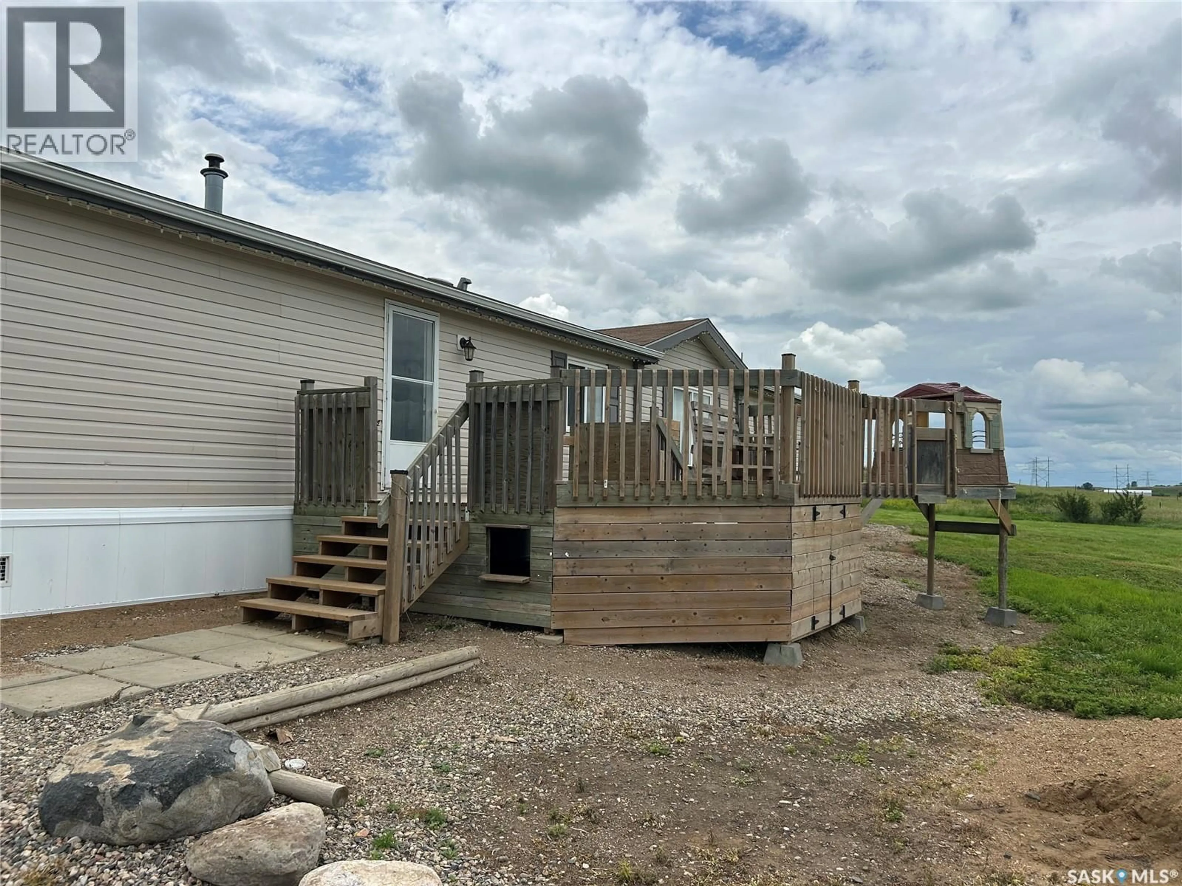 A pic from outside/outdoor area/front of a property/back of a property/a pic from drone, water/lake/river/ocean view for 5 TESSIER ACREAGE ACRES, Estevan Rm No. 5 Saskatchewan S4A2A4
