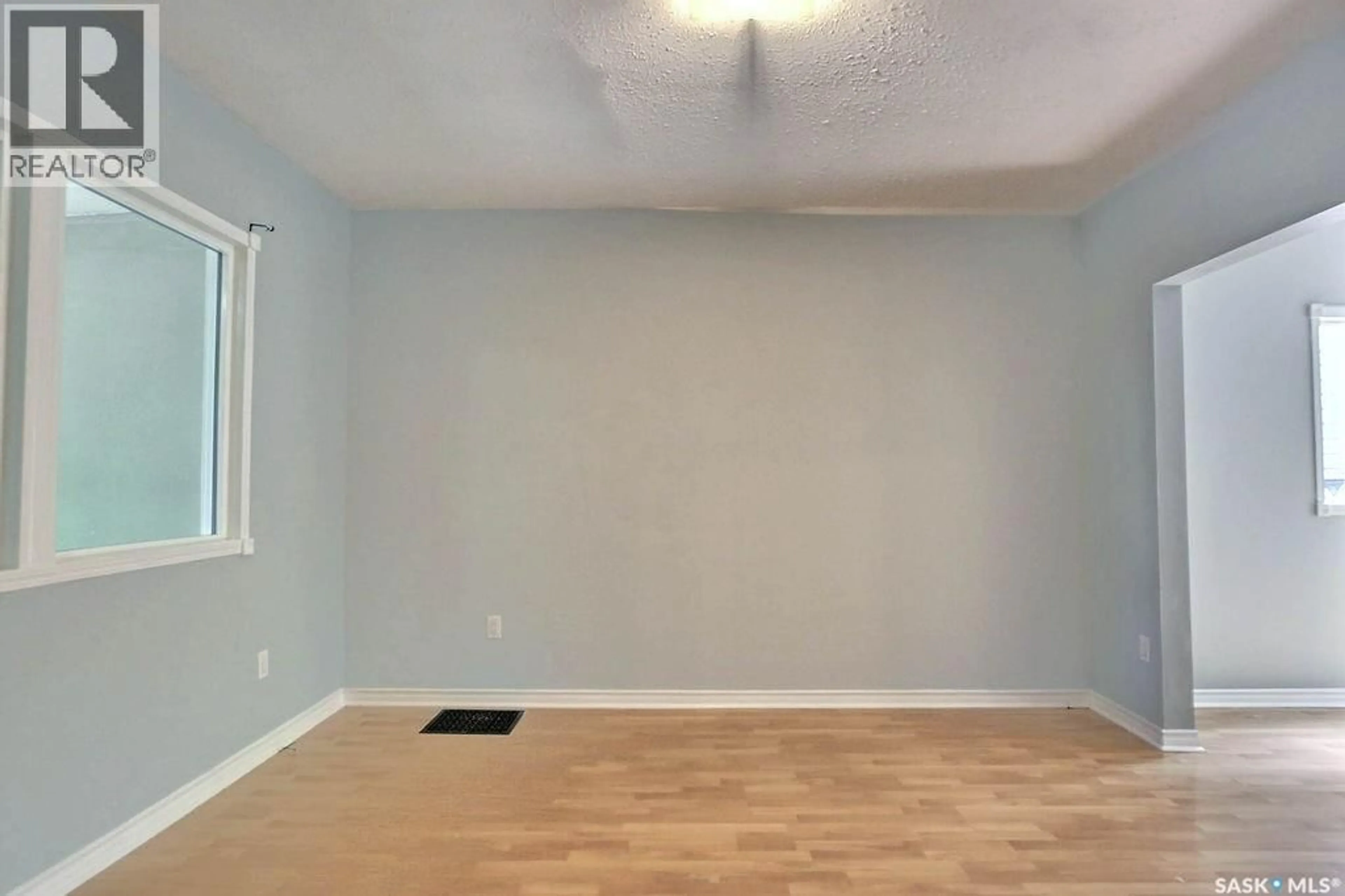 A pic of a room for 2066 WALLACE STREET, Regina Saskatchewan S4N4A4
