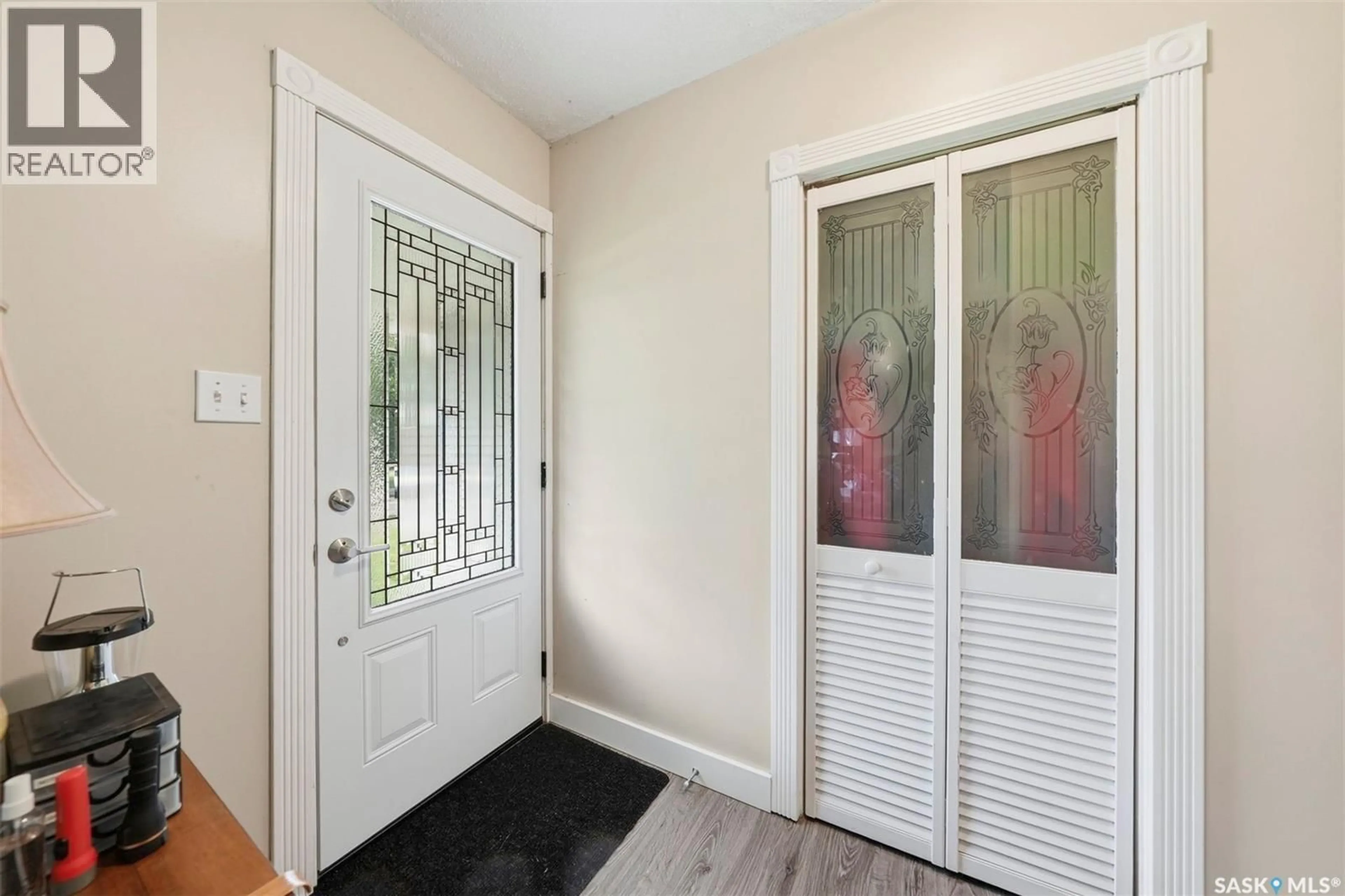Indoor entryway for 685 RIVER STREET, Prince Albert Saskatchewan S6V0H8