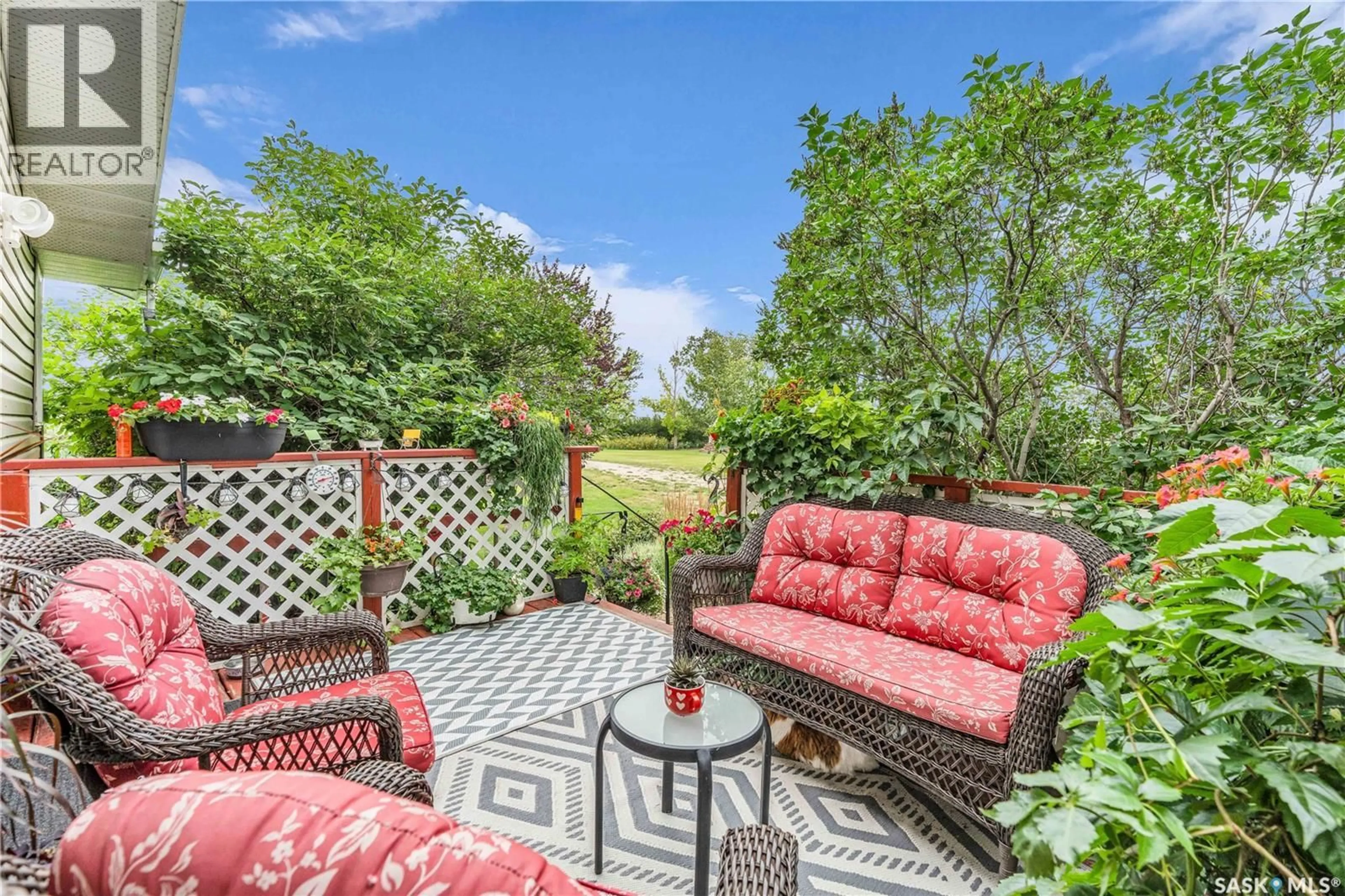 Patio, water/lake/river/ocean view for PURVES ACREAGE, Lajord Rm No. 128 Saskatchewan S0G4E0