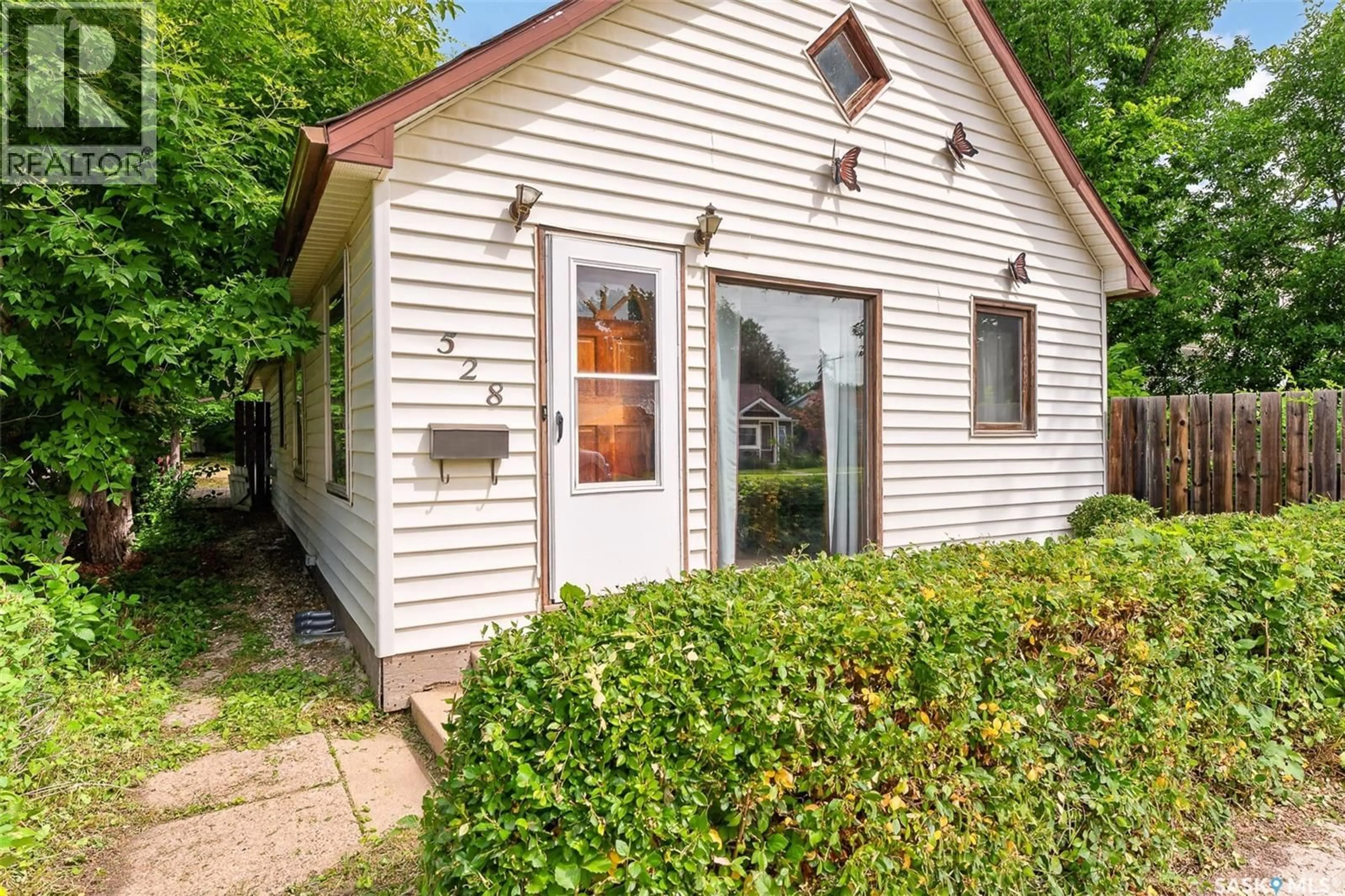 Unknown for 528 OMINICA STREET, Moose Jaw Saskatchewan S6H0H3