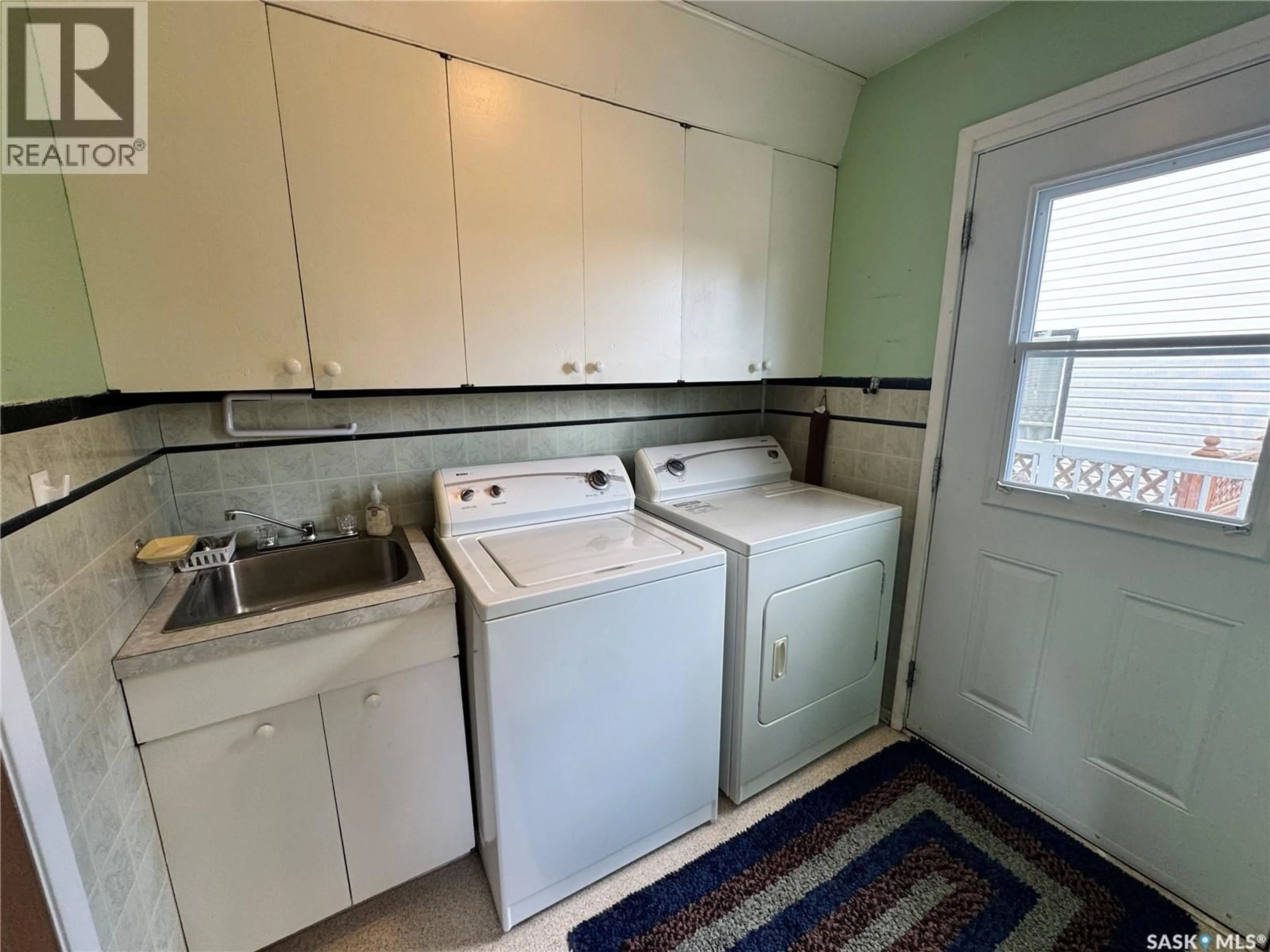 Laundry room for 213 5TH AVENUE, Biggar Saskatchewan S0K0M0