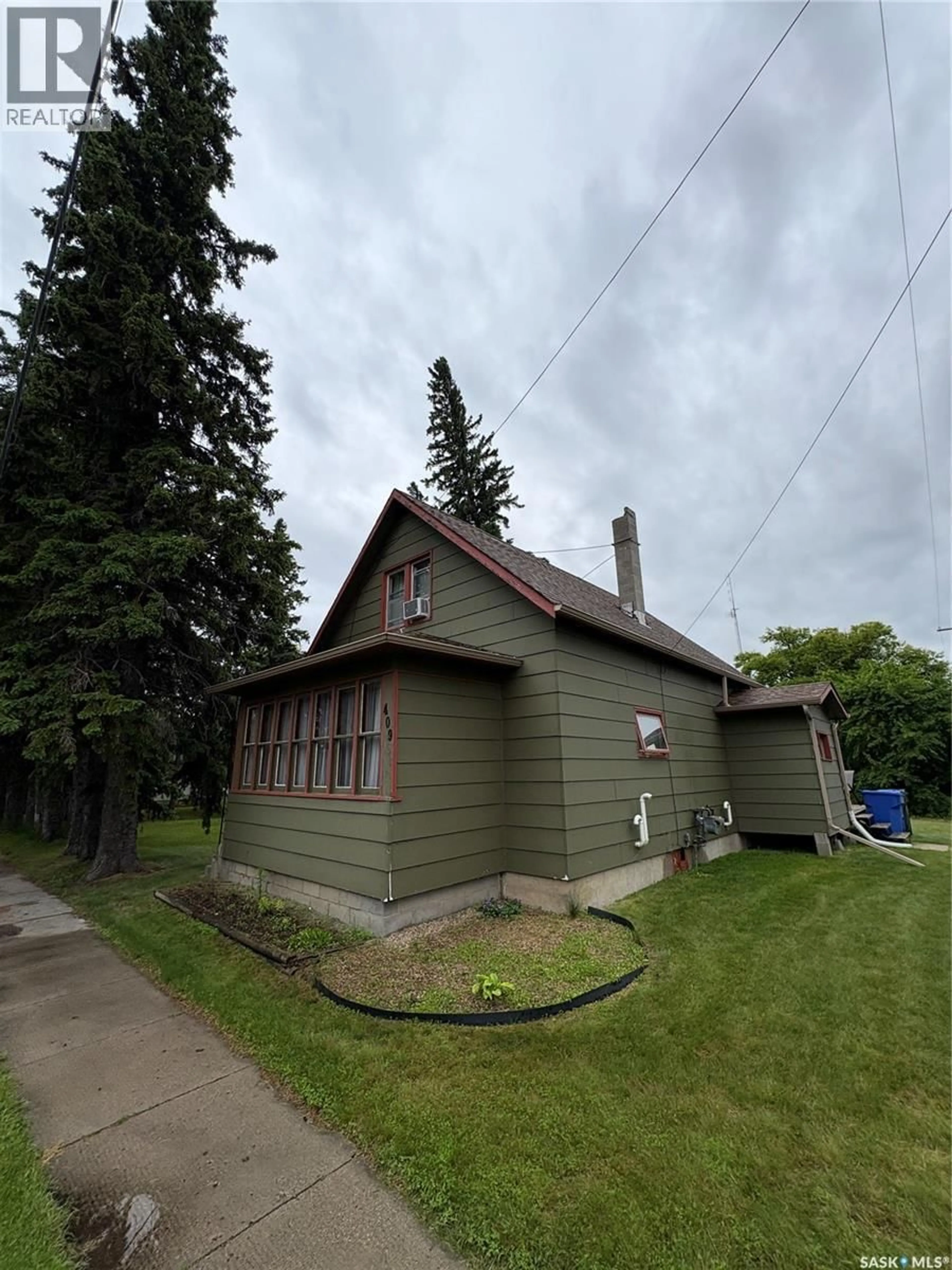 Unknown for 409 SECOND STREET, Langenburg Saskatchewan S0A2A0