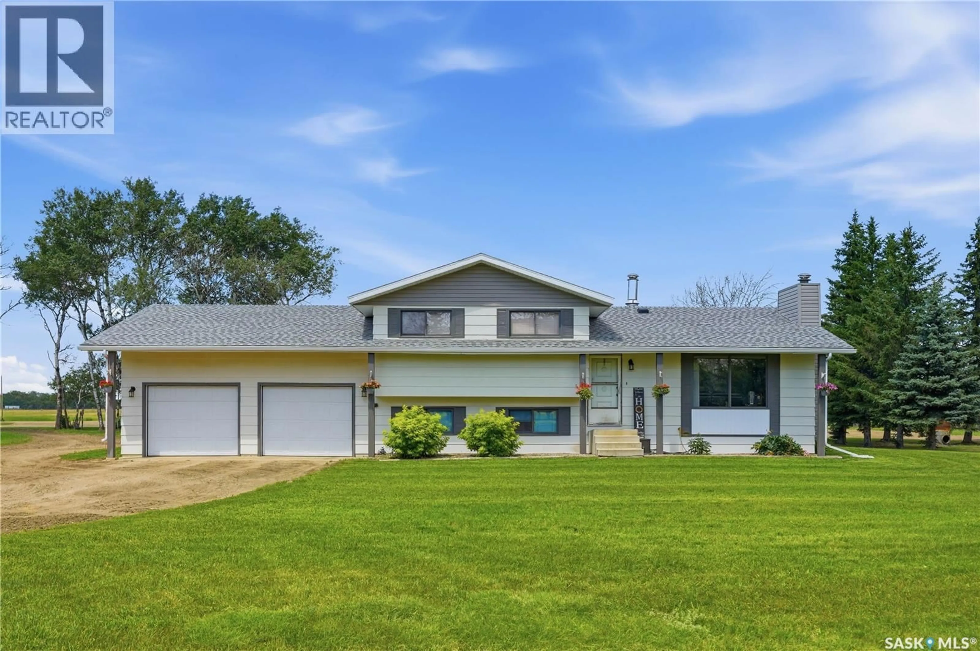 Home with vinyl exterior material, unknown for SIVERTSON ACREAGE, Corman Park Rm No. 344 Saskatchewan S0K0J0