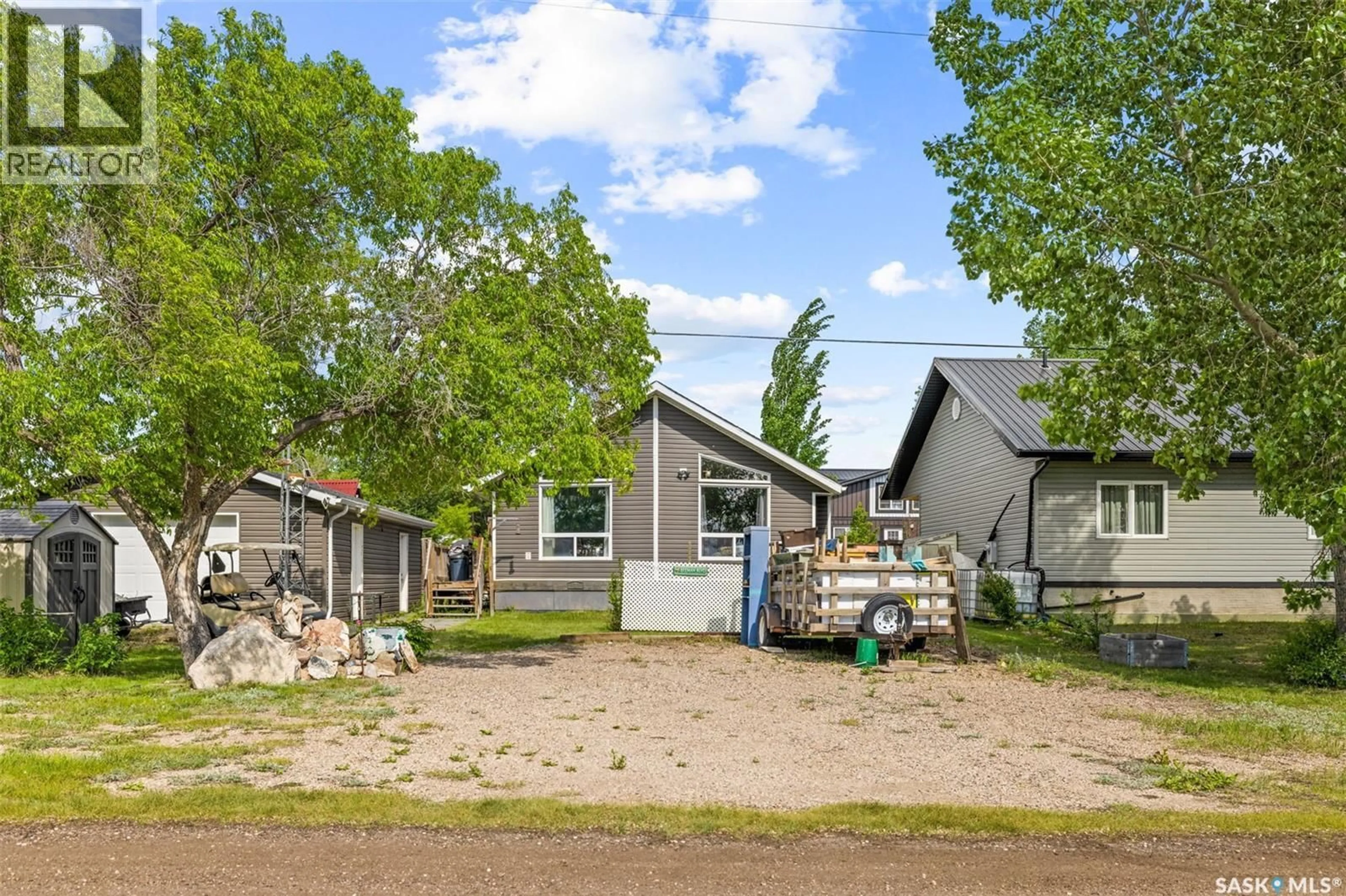 A pic from outside/outdoor area/front of a property/back of a property/a pic from drone, street for 3 POPLAR STREET, Grandview Beach Saskatchewan S0G1C0