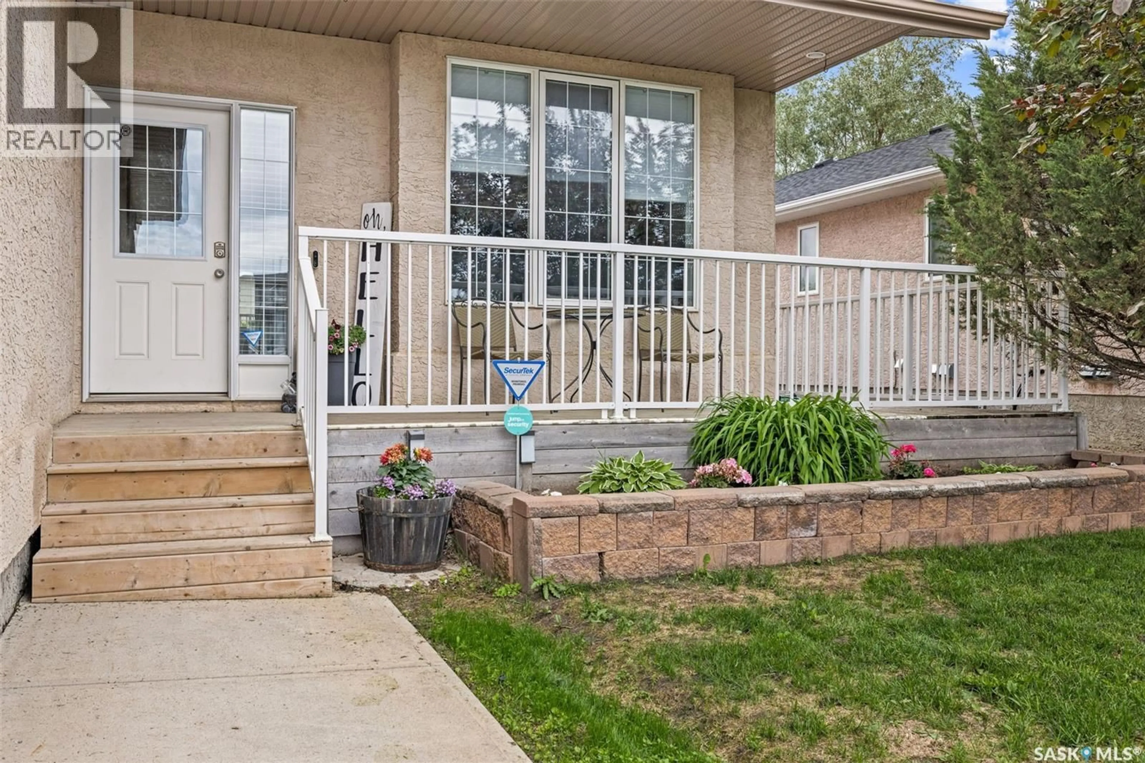 Patio, street for 418 HAWKES STREET, Balgonie Saskatchewan S0G0E0