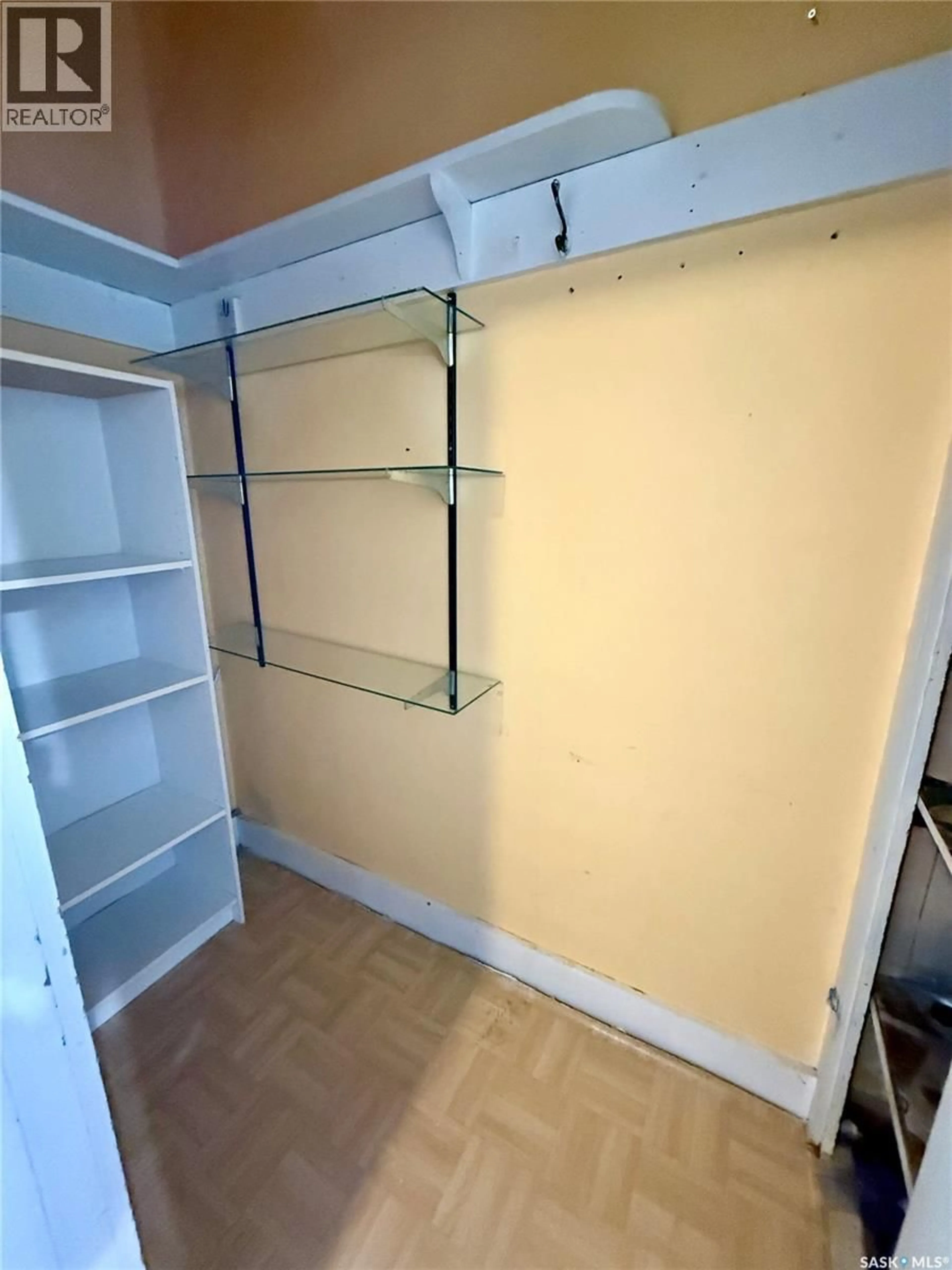 Storage room or clothes room or walk-in closet for 930 VAUGHN STREET, Moose Jaw Saskatchewan S6H5N8