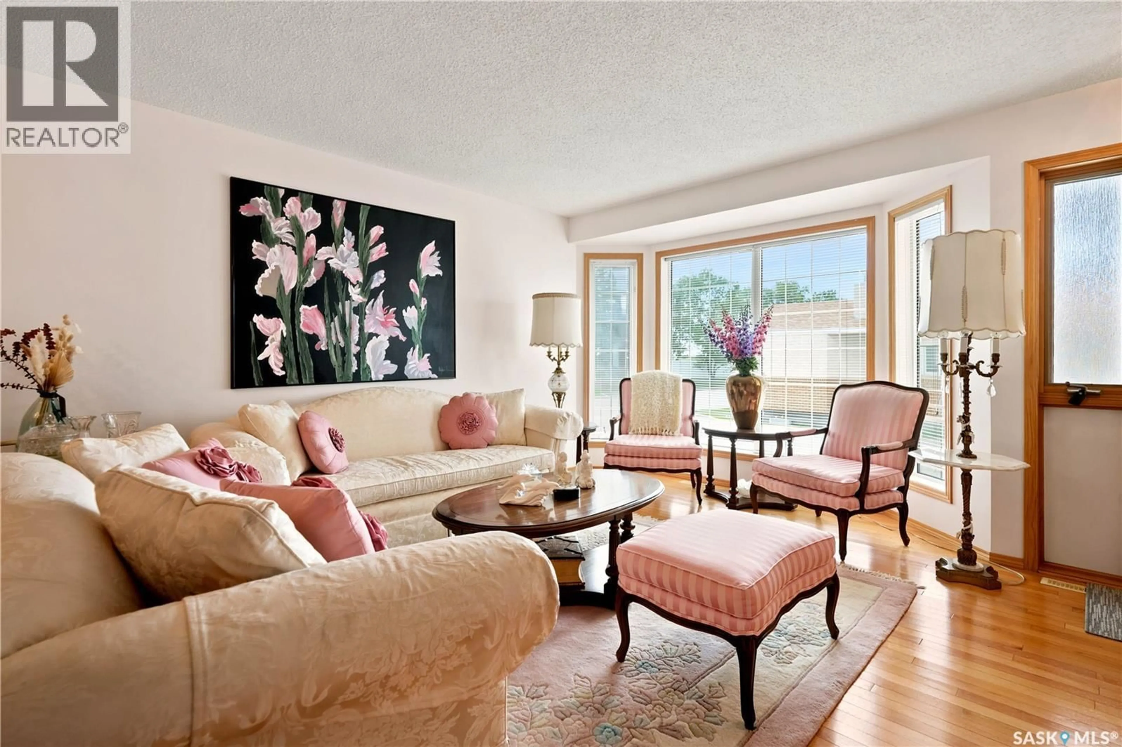 Living room with furniture, unknown for 18 GREENSBORO DRIVE, Regina Saskatchewan S4S7G1