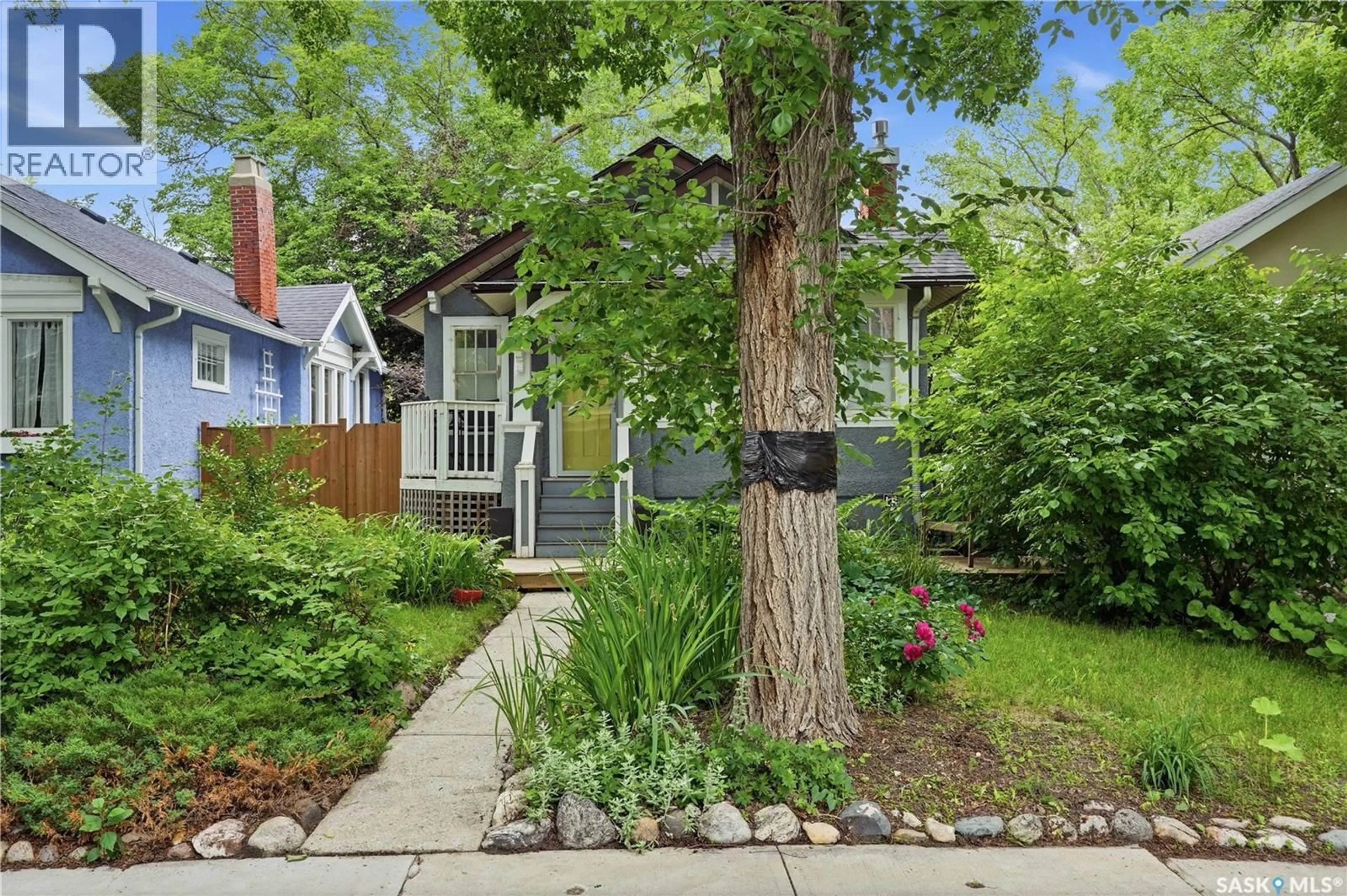 Unknown for 2221 MONTAGUE STREET, Regina Saskatchewan S4T3K2